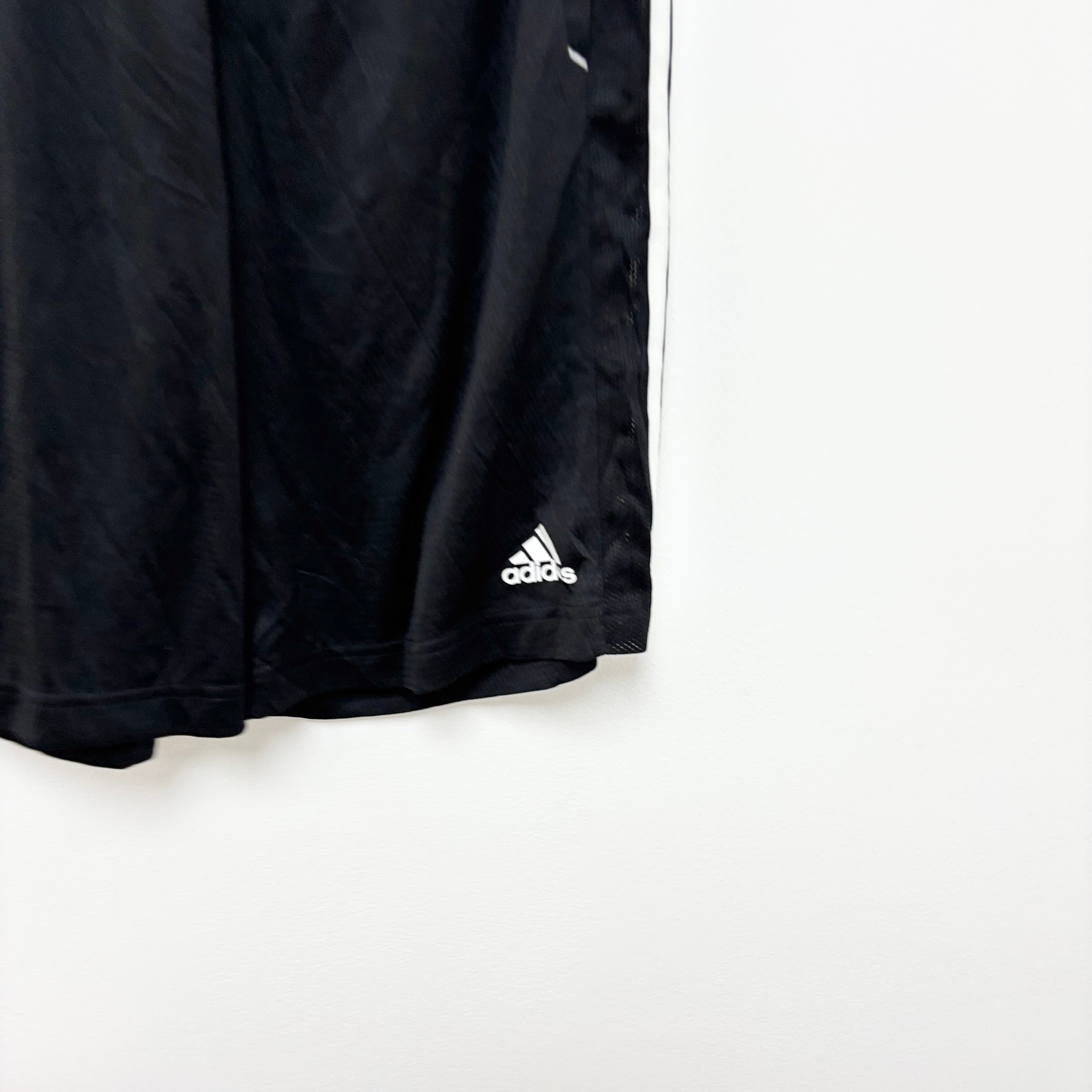 Adidas Shorts Mens Small Black Sports Running Gym Athletic Pockets NEW (E)
