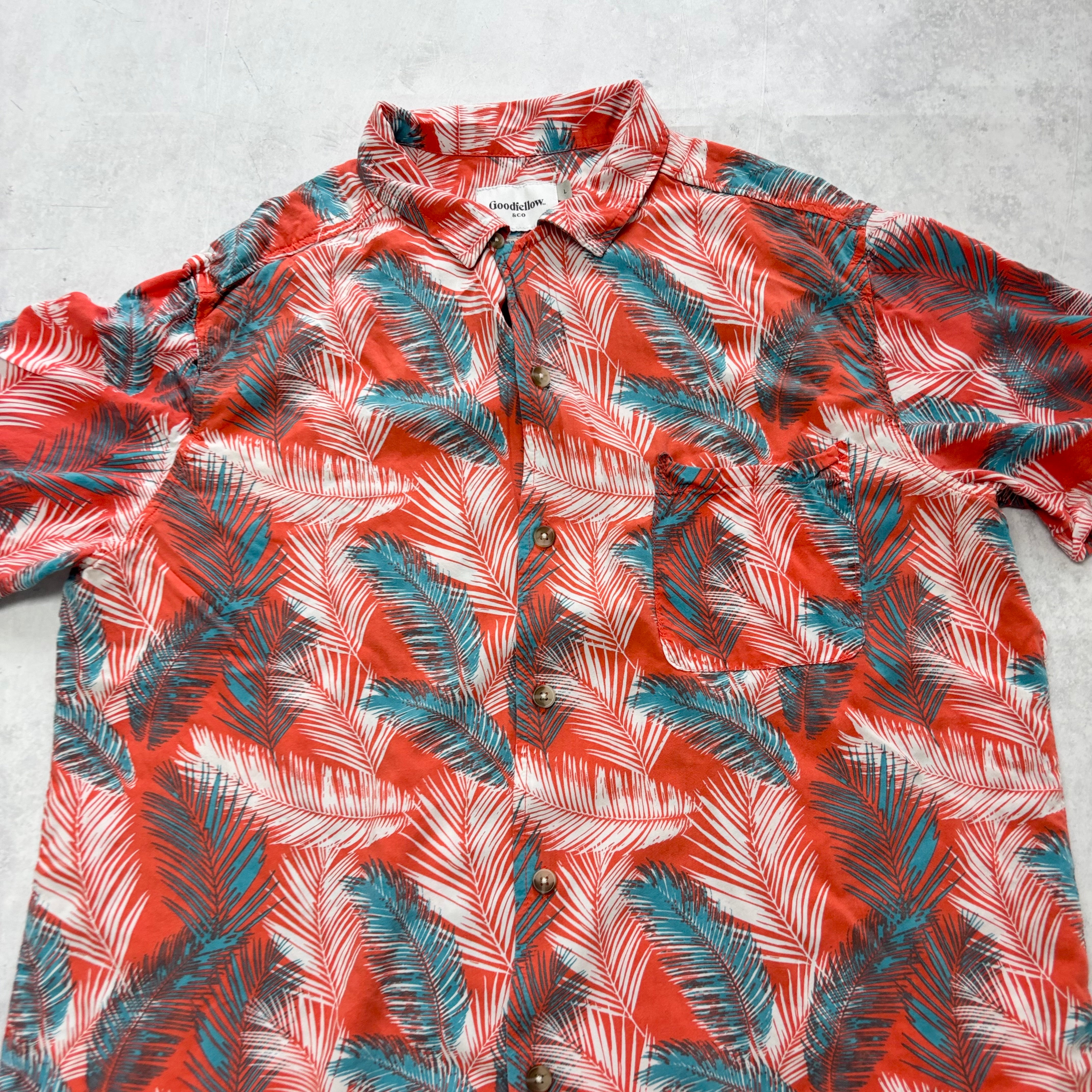 Hawaiian Shirt Mens Large Red Floral Aloha Short Sleeve Rayon Slim Fit (E)