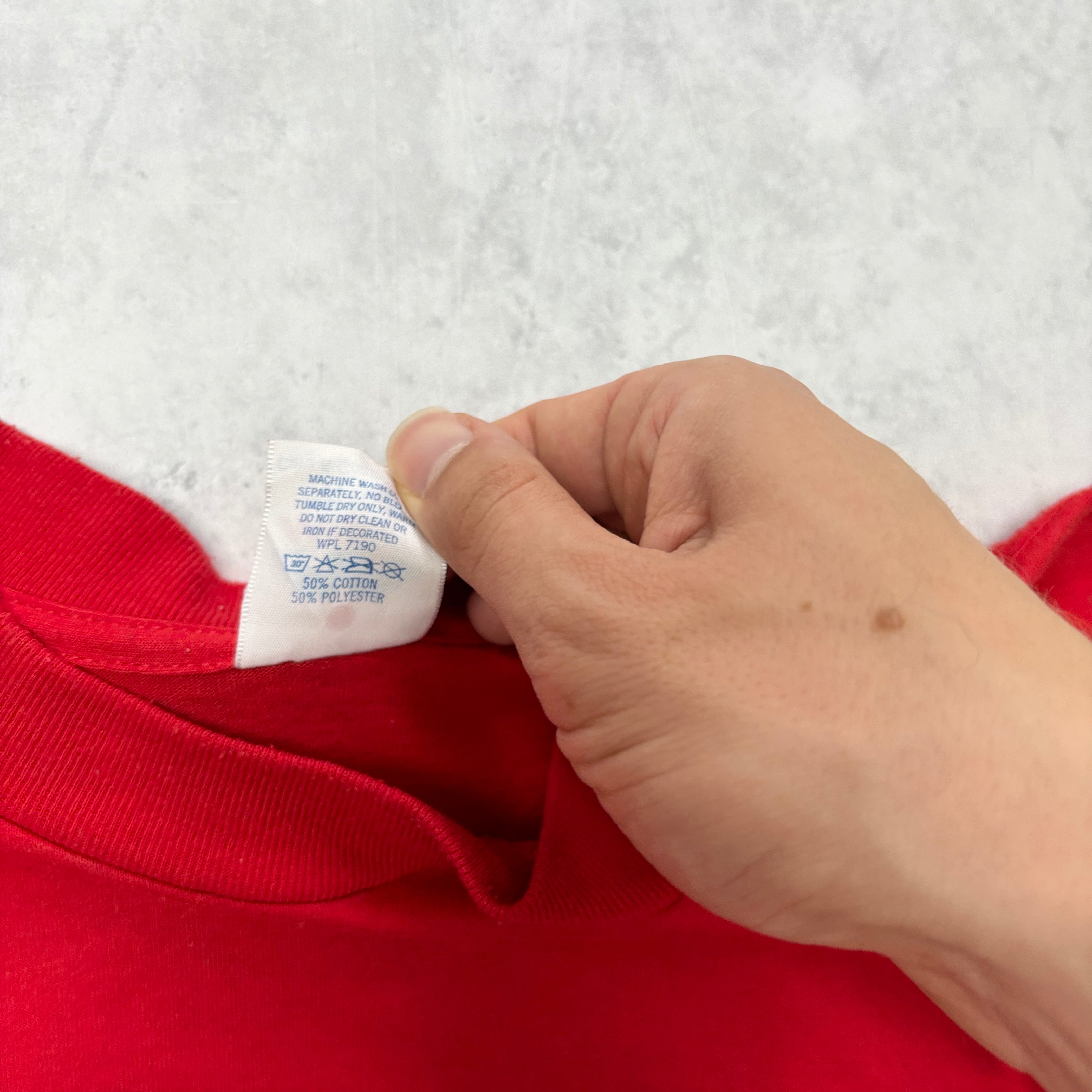 Vintage T Shirt Mens Large Red Single Stitch Graphic Print 90s Tourist (E)