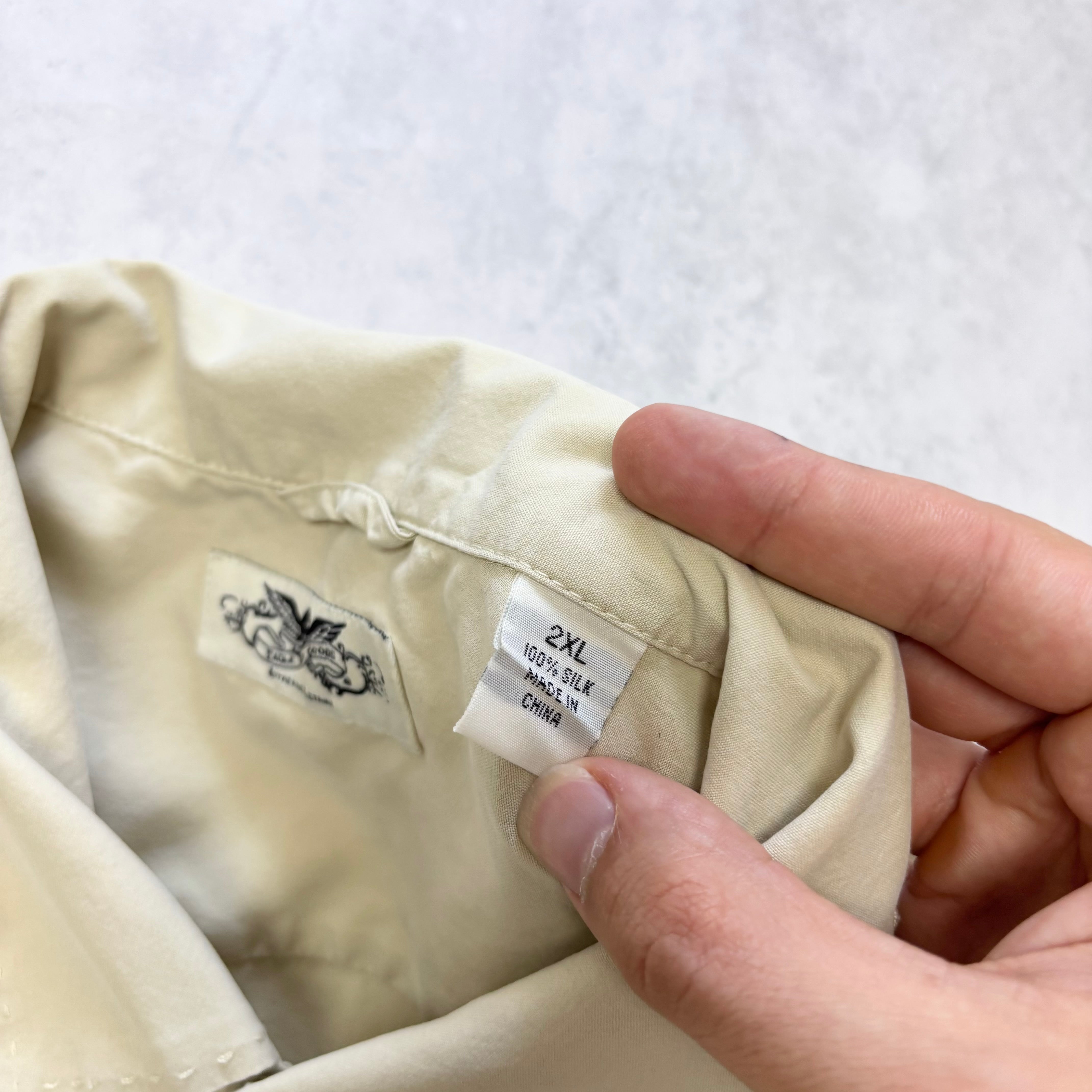 Vintage Shirt Mens XXL Cream Tan Short Sleeve Silk (E)