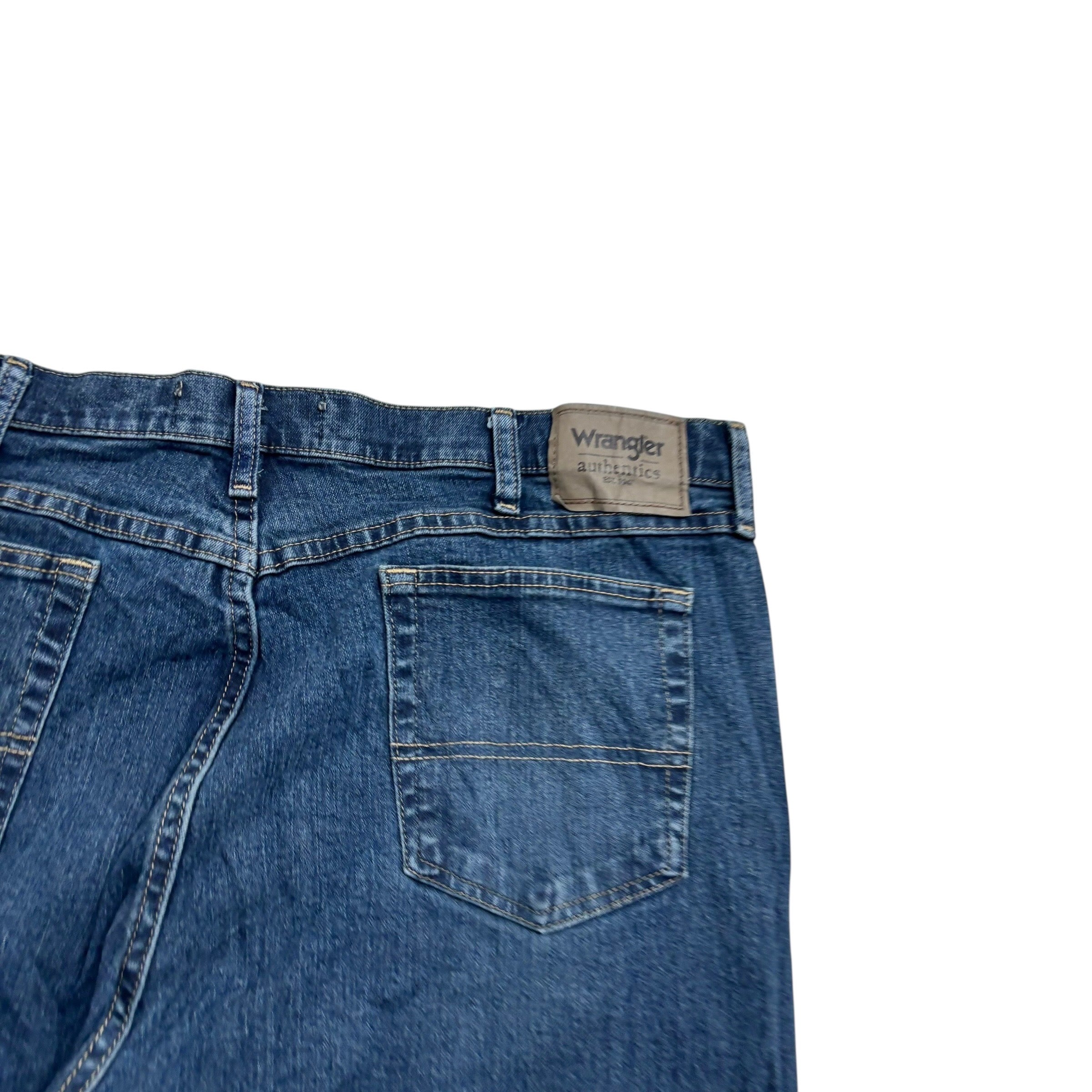 Wrangler Jeans W40 L30 Mens Dark Blue Relaxed Straight Fit Stretch Denim (E)