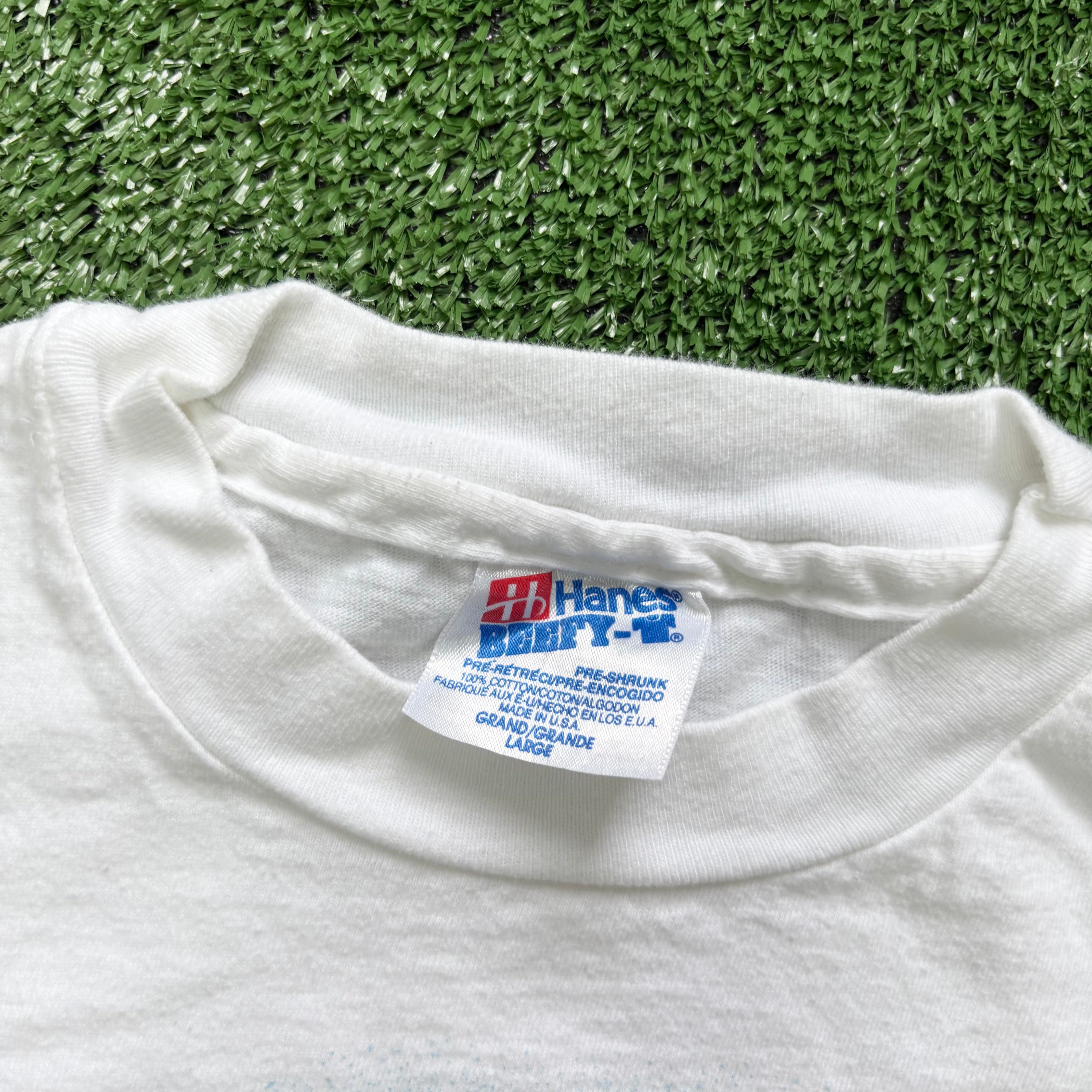 Vintage T Shirt Mens Medium White Single Stitch Graphic Print 90s USA