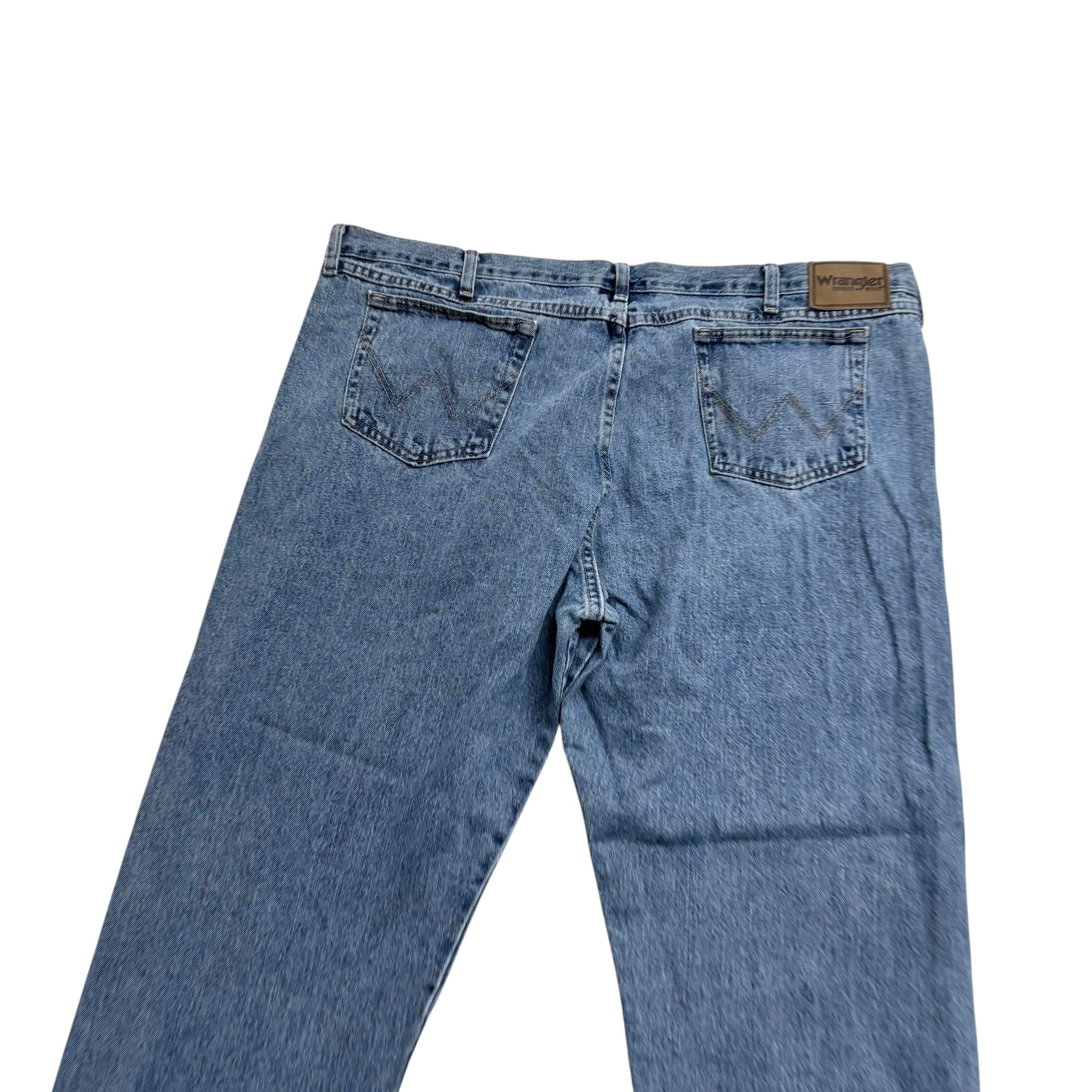 Wrangler Jeans W46 L28 Mens Mid Blue Relaxed Straight Fit Vintage Denim (E)