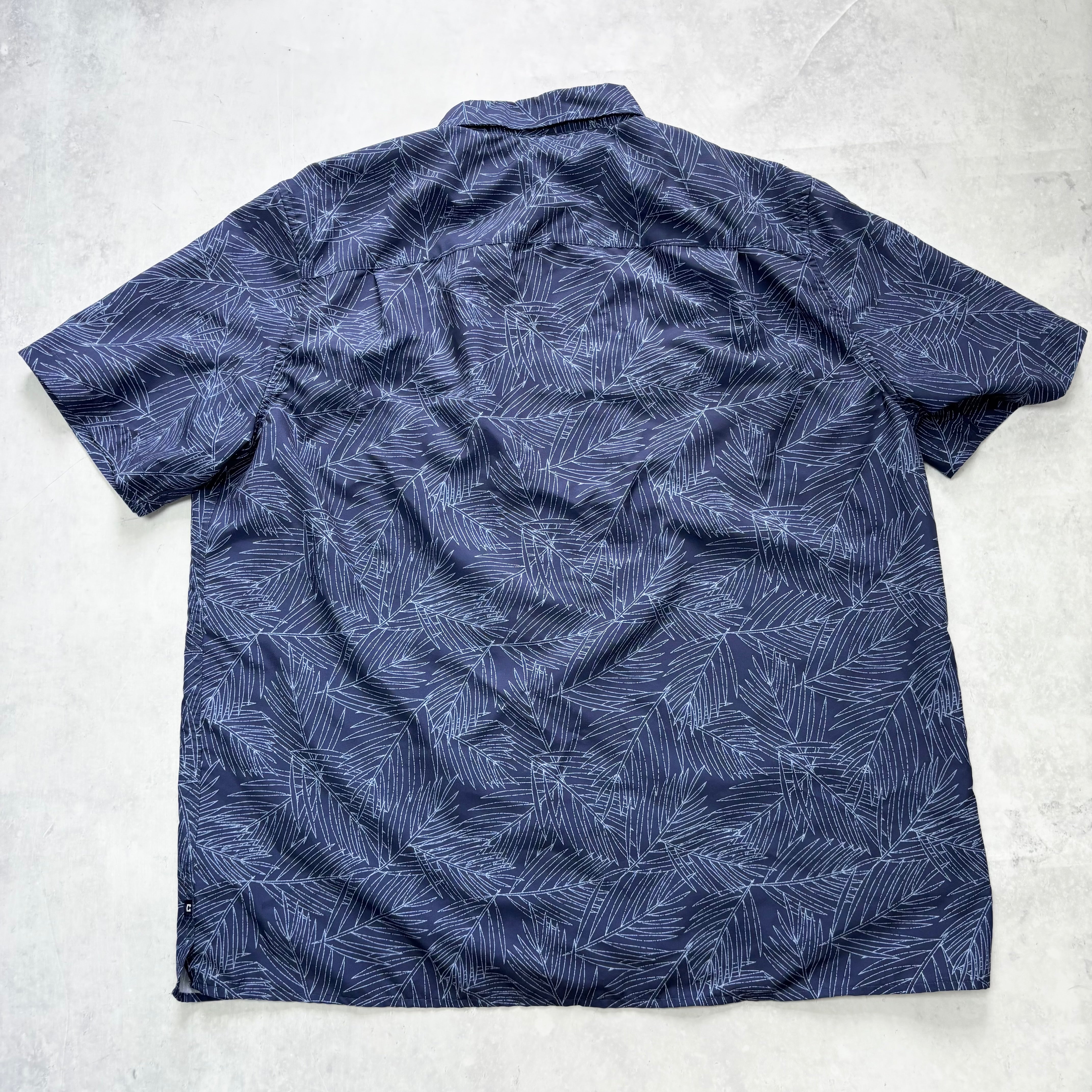 Chaps Shirt Mens XXL Blue Floral Short Sleeve Lightweight Polyester (E)