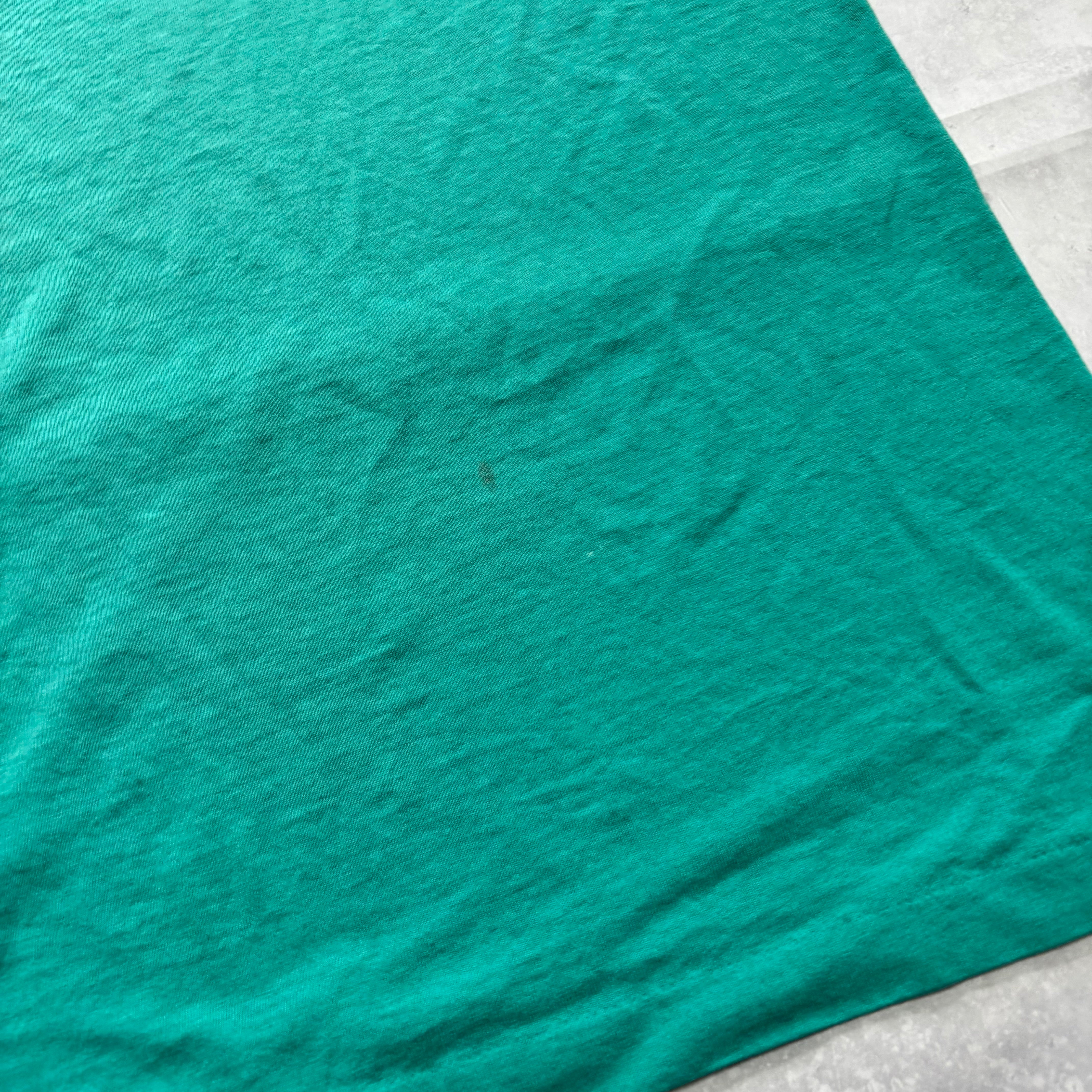 Vintage T Shirt Mens XL Green Single Stitch Graphic Print 90s Museum USA