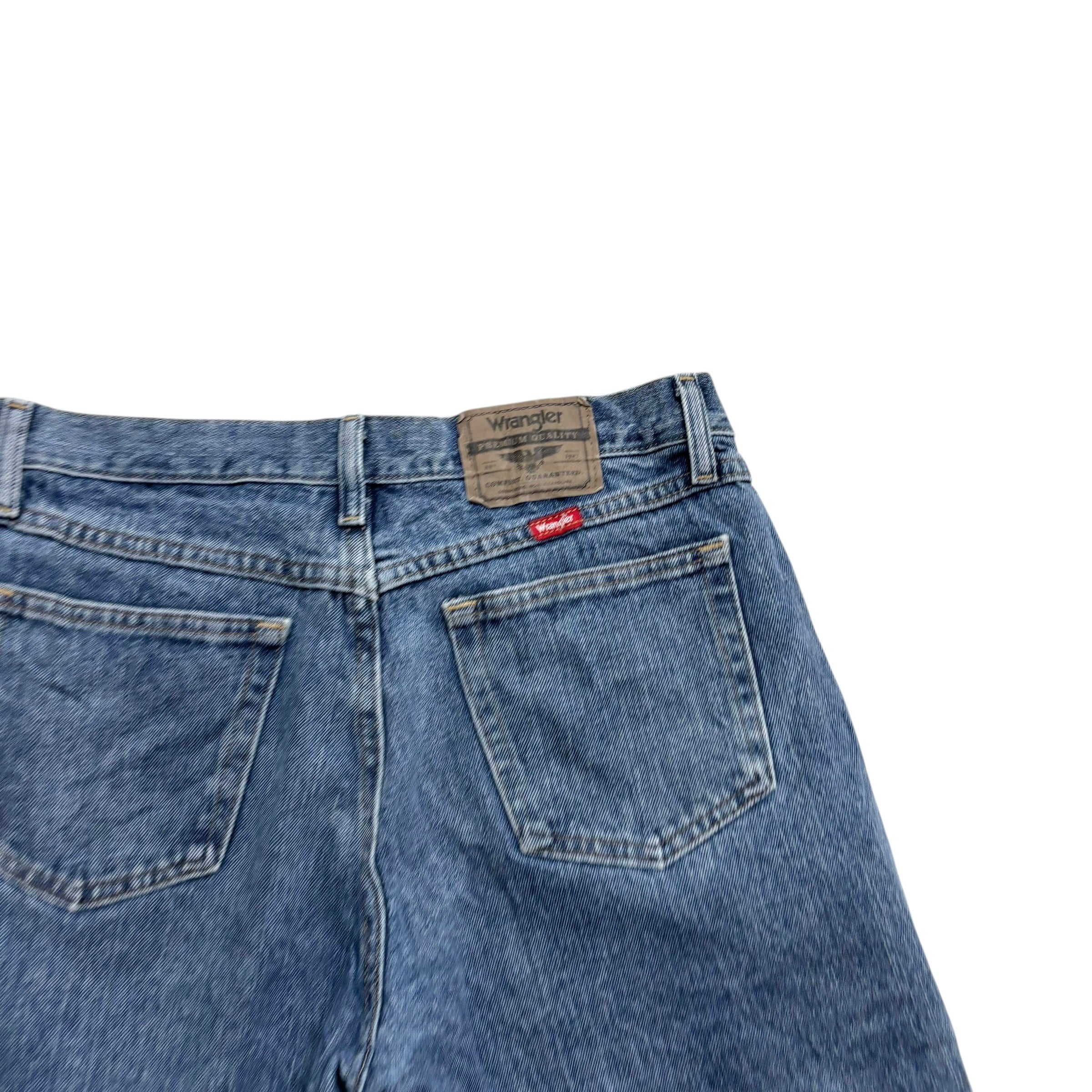 Wrangler Denim Shorts W30 Mens Mid Blue Cut Off 5in Regular Fit