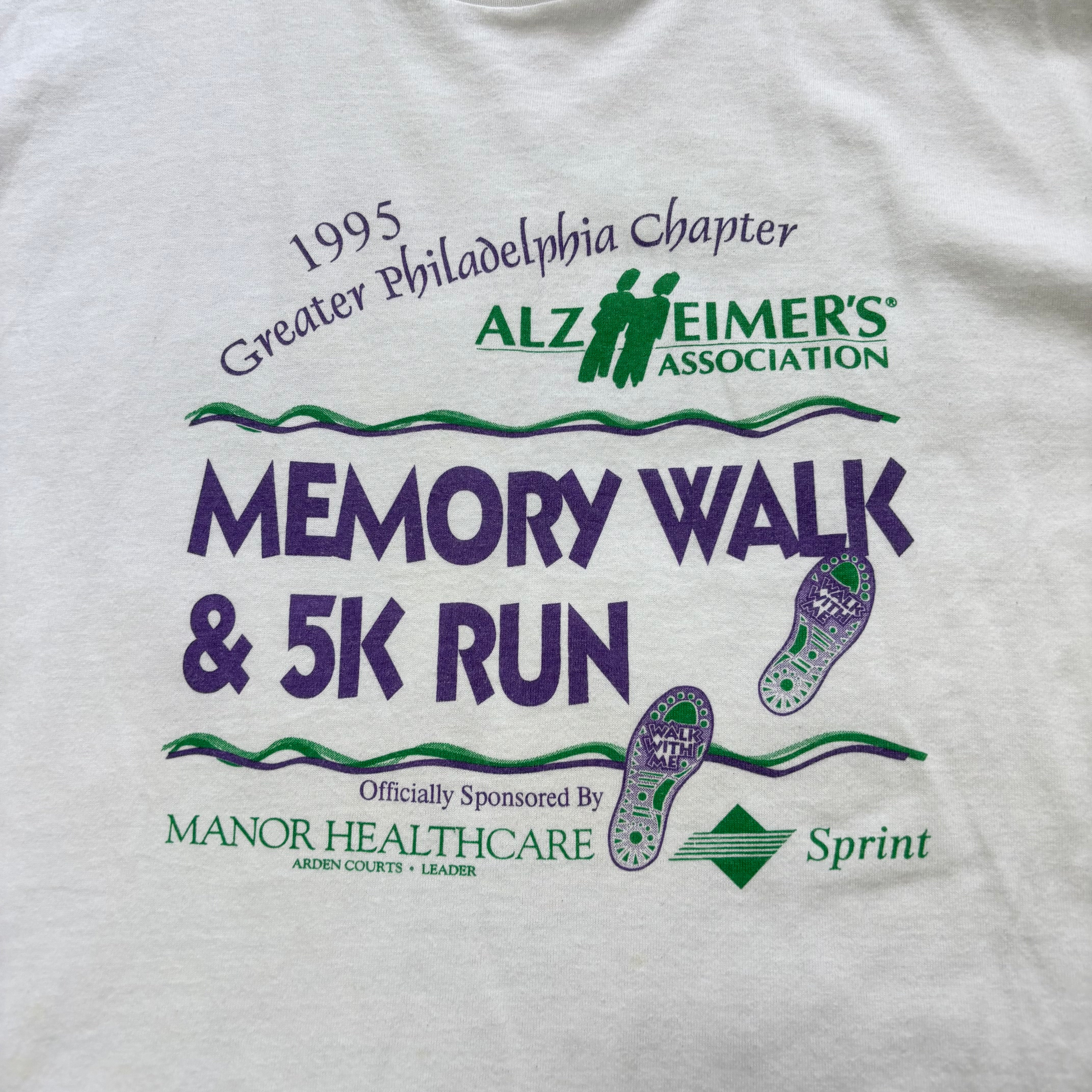 Vintage T Shirt Mens XL White Single Stitch Graphic Print 90s Running