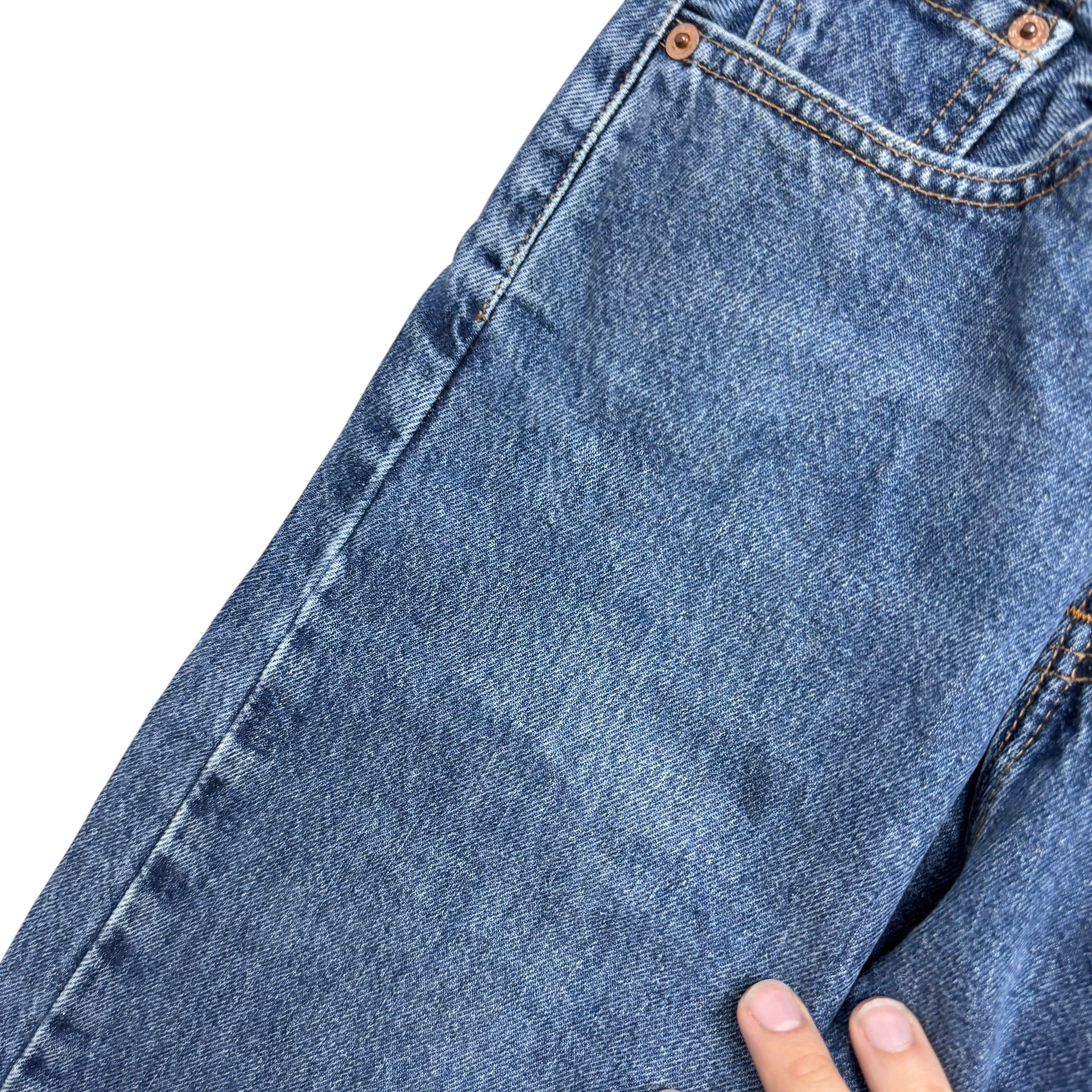 Levis 560 Jeans W28 L29 Womens Mid Blue Relaxed Tapered USA Made Vintage