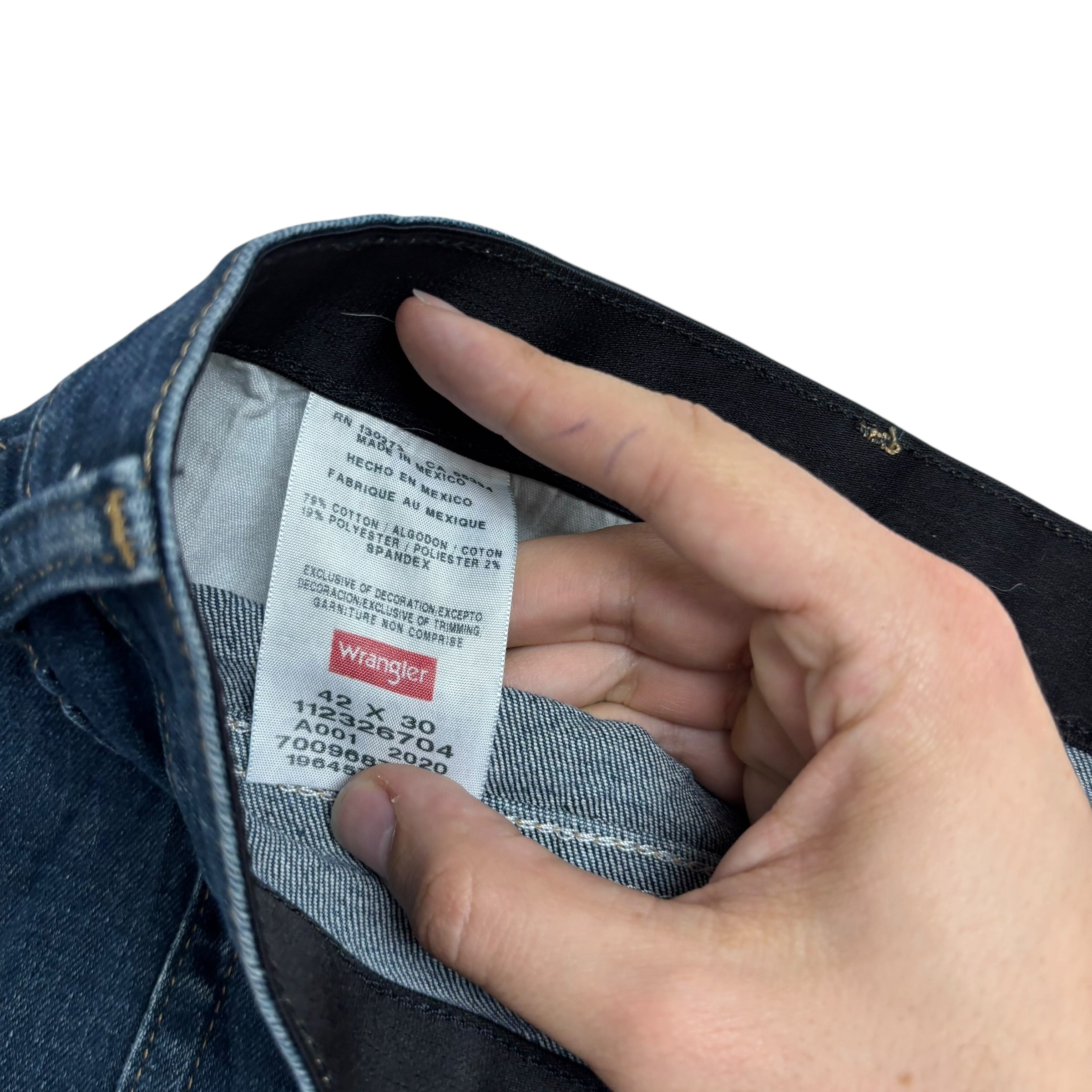 Wrangler Jeans W42 L30 Mens Dark Blue Relaxed Straight Fit Stretch Denim (E)