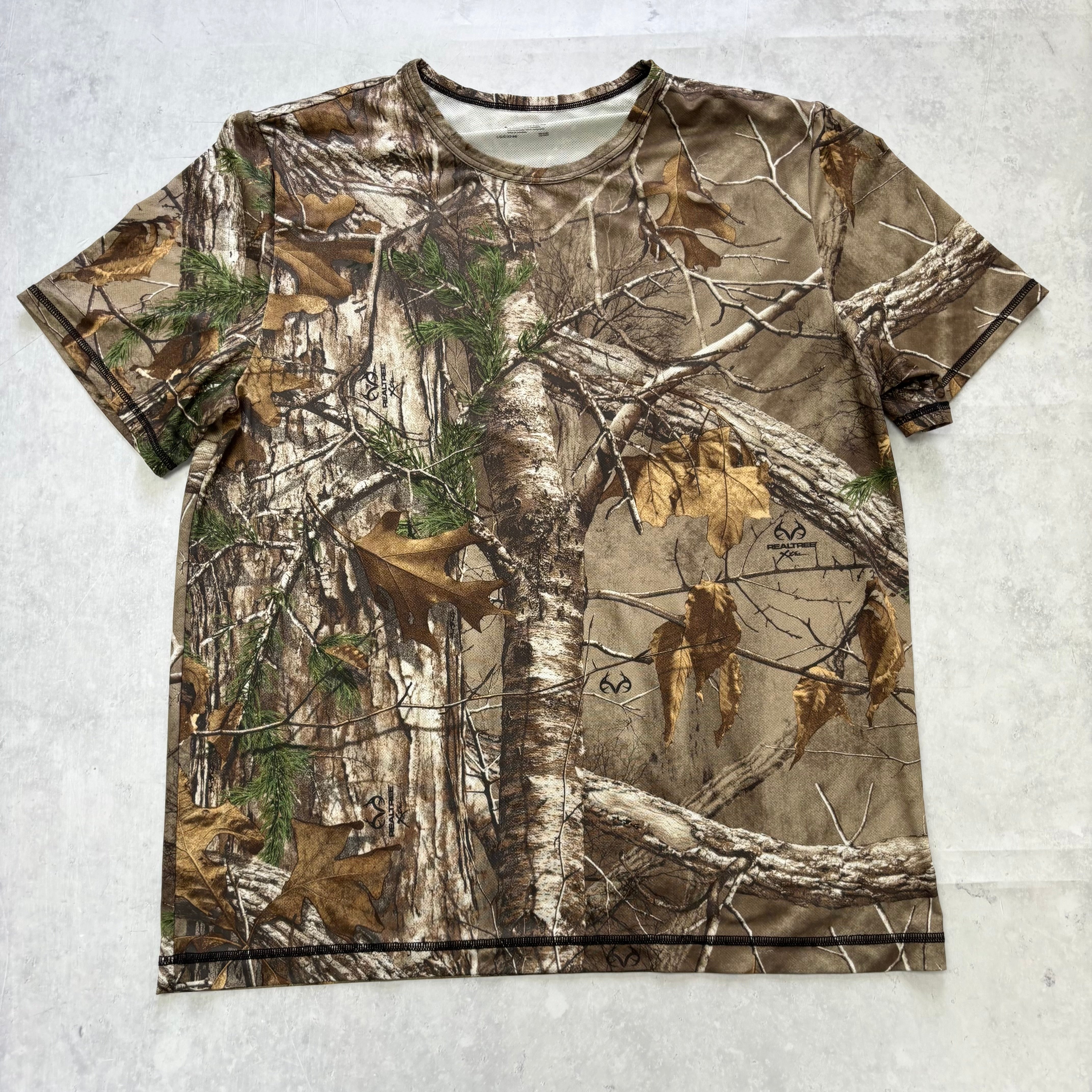 RealTree T Shirt Mens Large Camo Y2K Hunting (E)