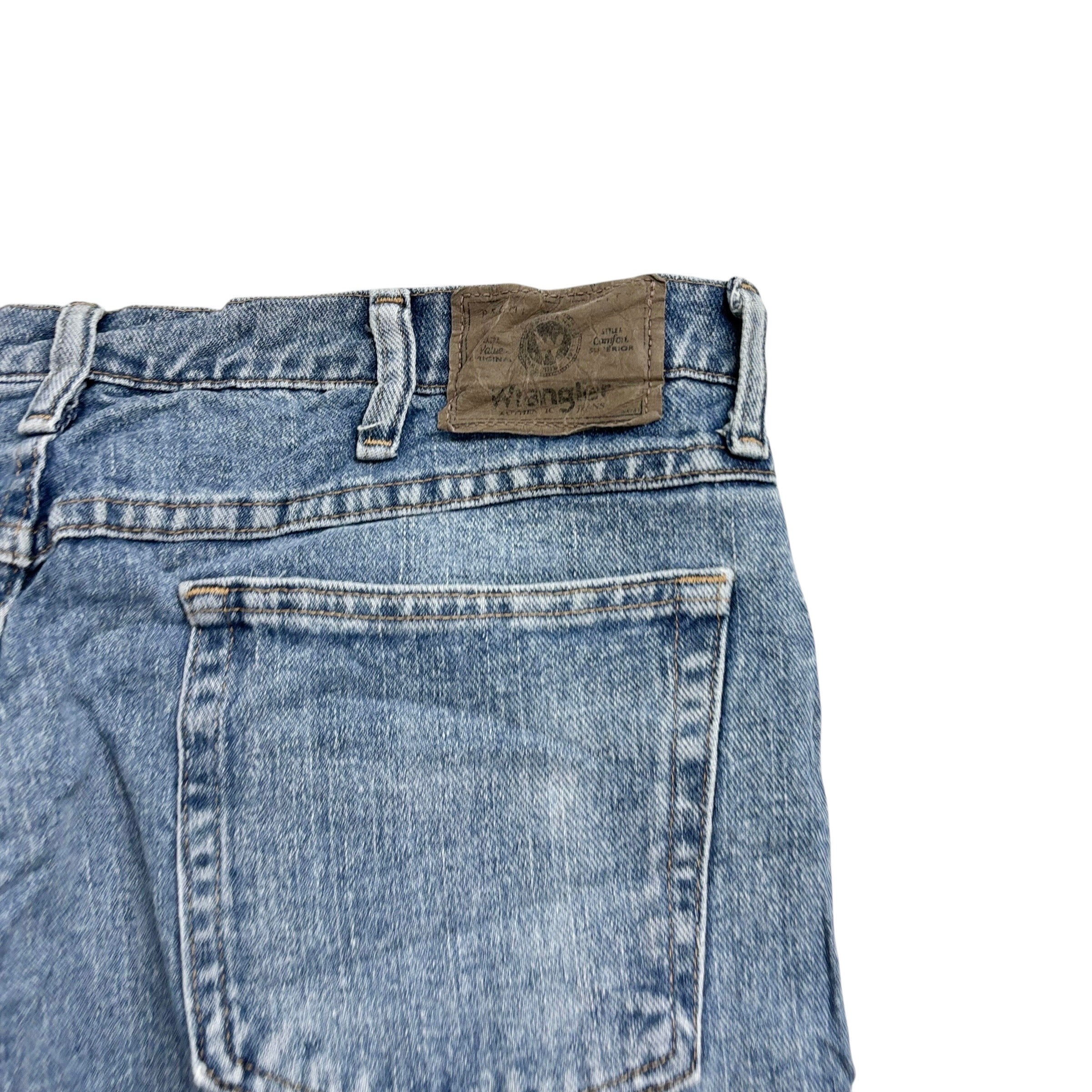 Wrangler Jeans W38 L32 Mens Light Blue Relaxed Straight Fit  Denim (G)