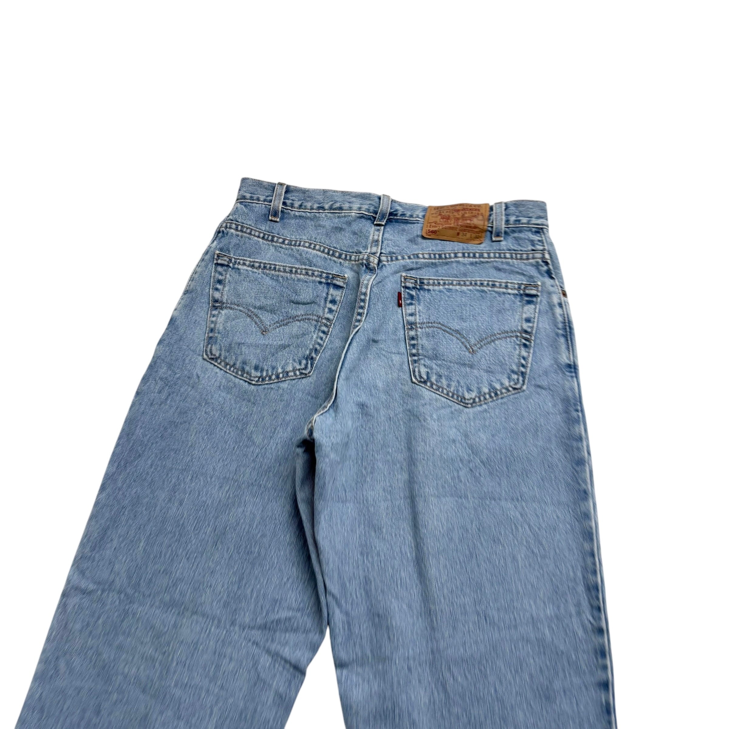 Levis 560 Jeans W33 L32 Mens Light Blue Relaxed Taper Made In USA Vintage (E)