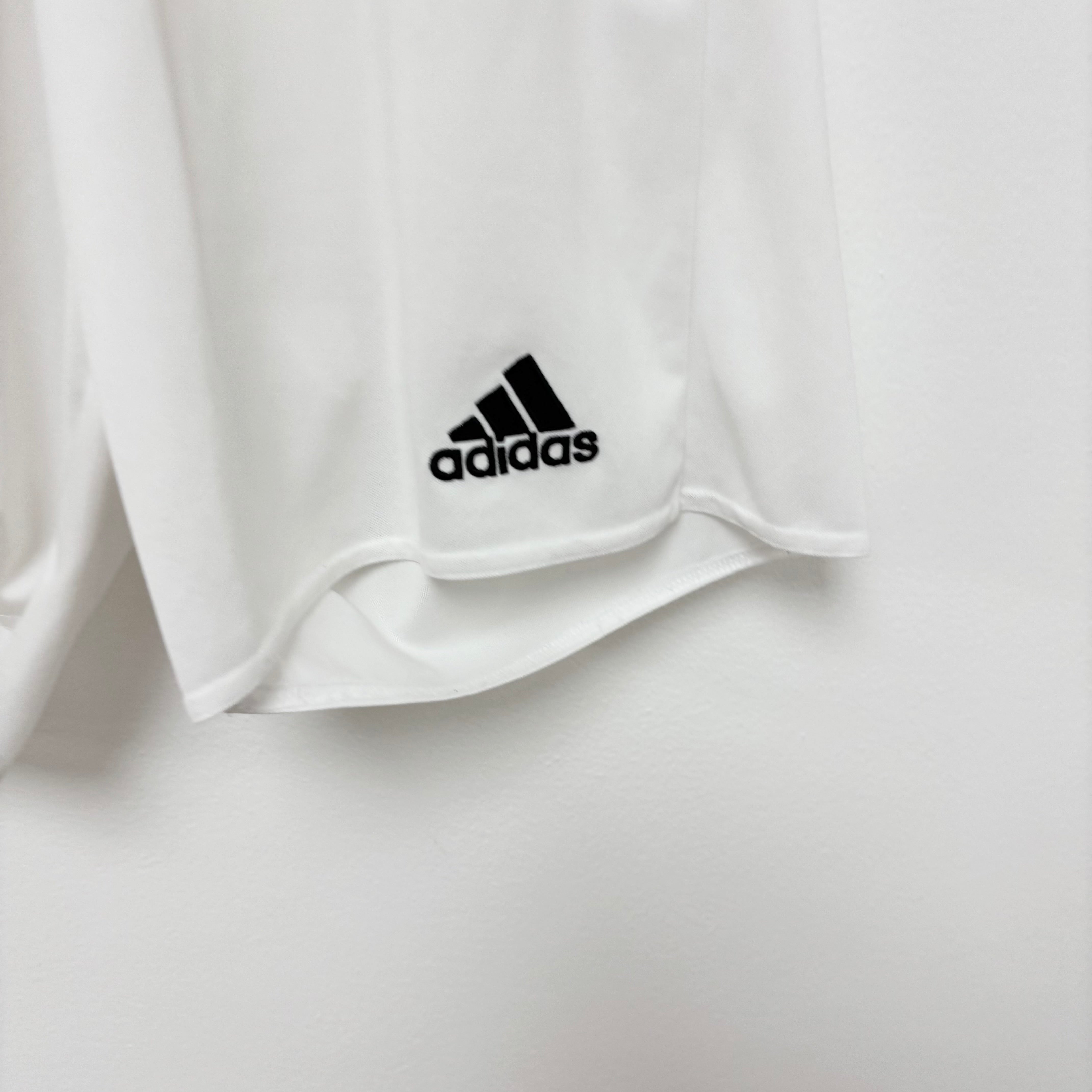 Adidas Shorts Mens Medium White Sports Running Gym Athletic