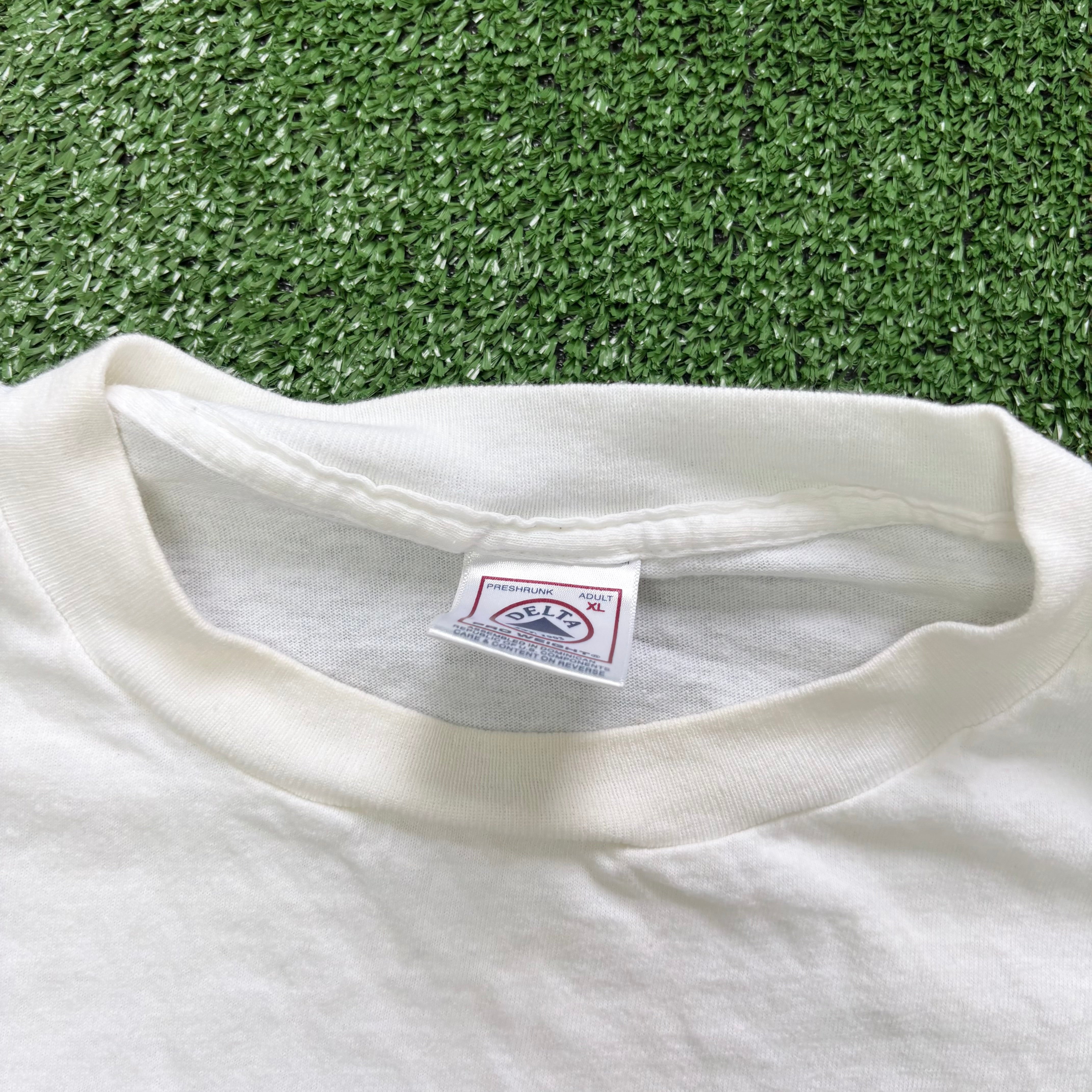 Vintage T Shirt Mens XL White Graphic Print 90s USA Tourist Beach