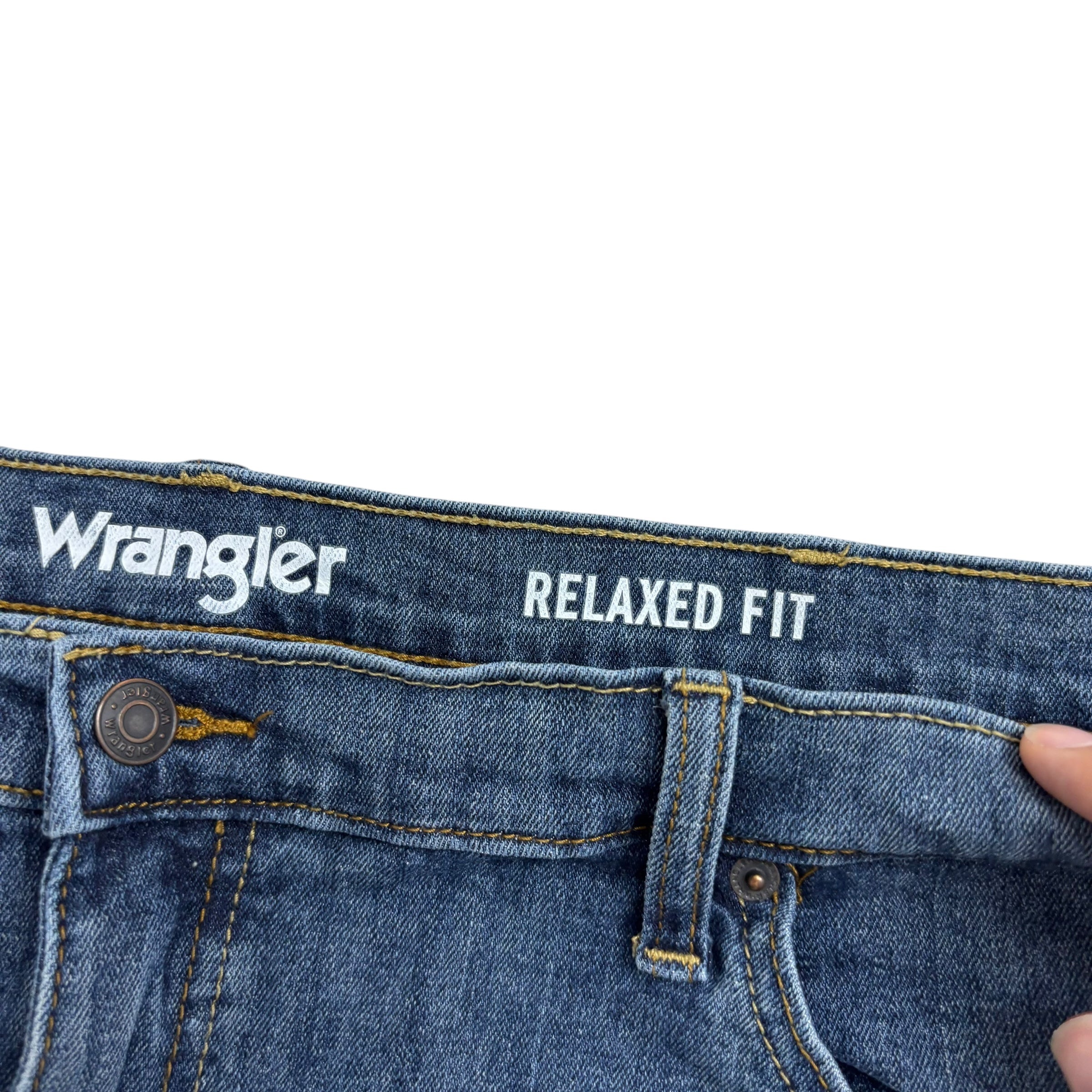 Wrangler Jeans W42 L30 Mens Mid Blue Relaxed Straight Fit Stretch Denim