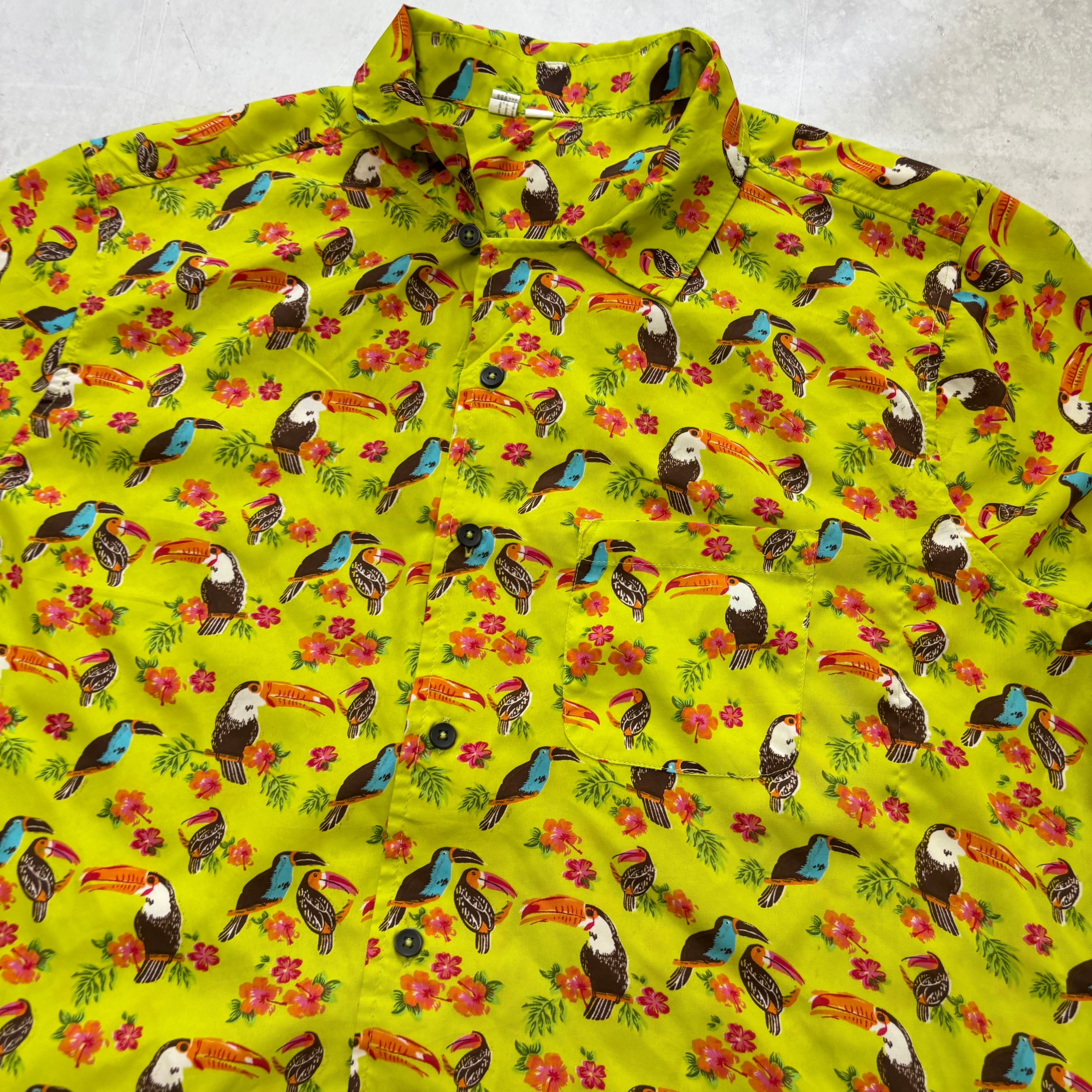 Hawaiian Shirt Mens Large Green Floral Short Sleeve Polyester Slim Fit (E)