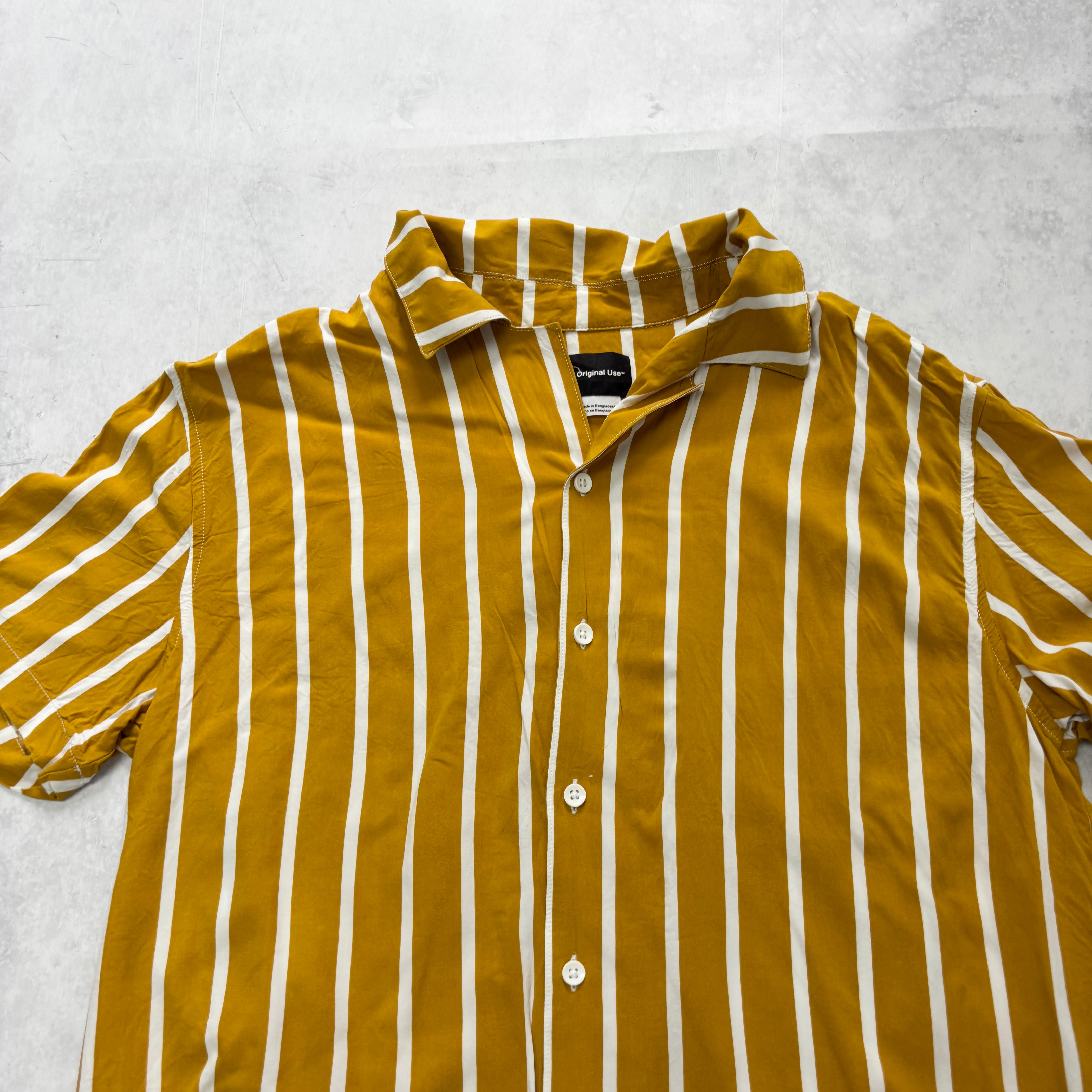 Mens Striped Shirt Medium Yellow Short Sleeve Rayon