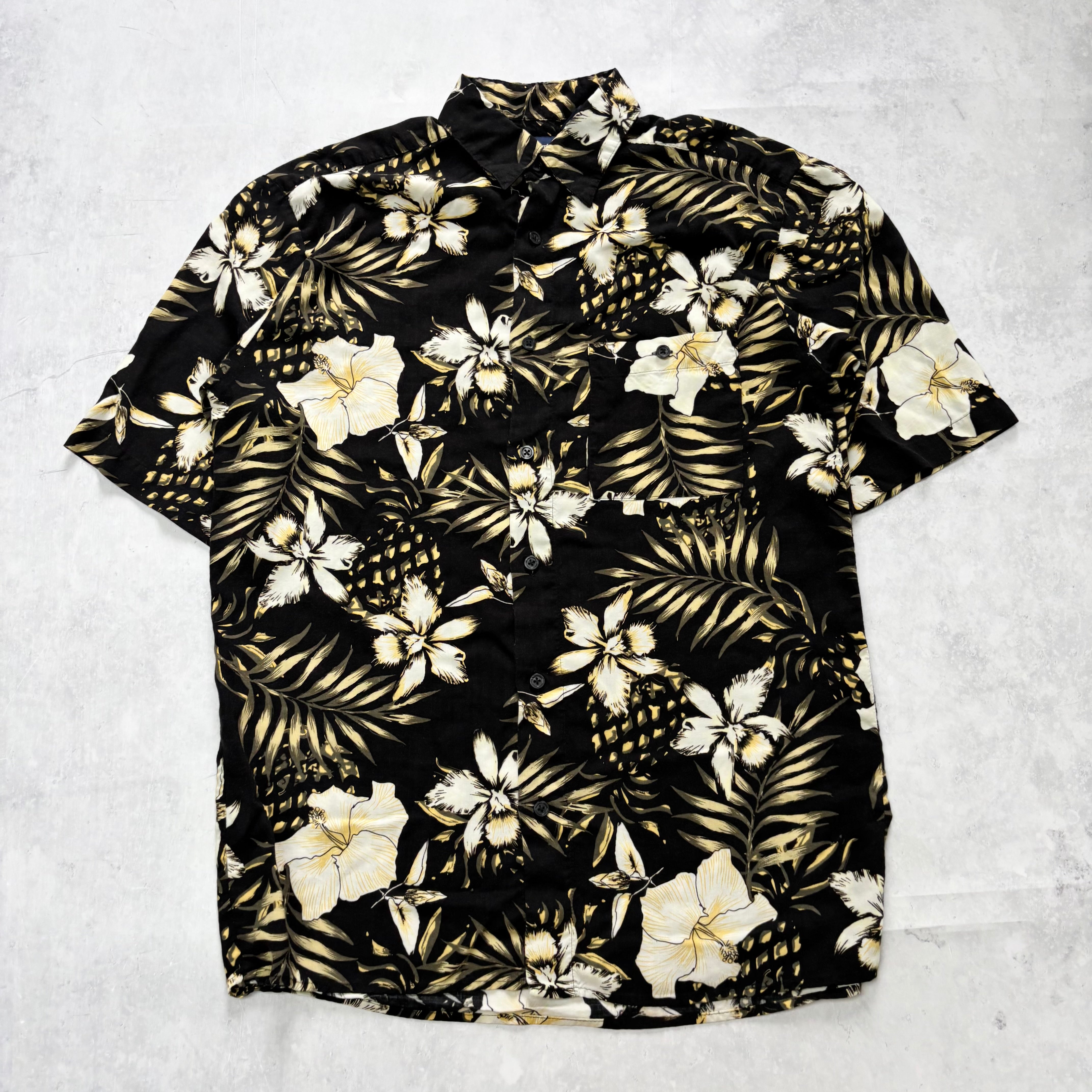 Vintage Hawaiian Shirt Mens Small Black Floral Aloha Short Sleeve Rayon (E)