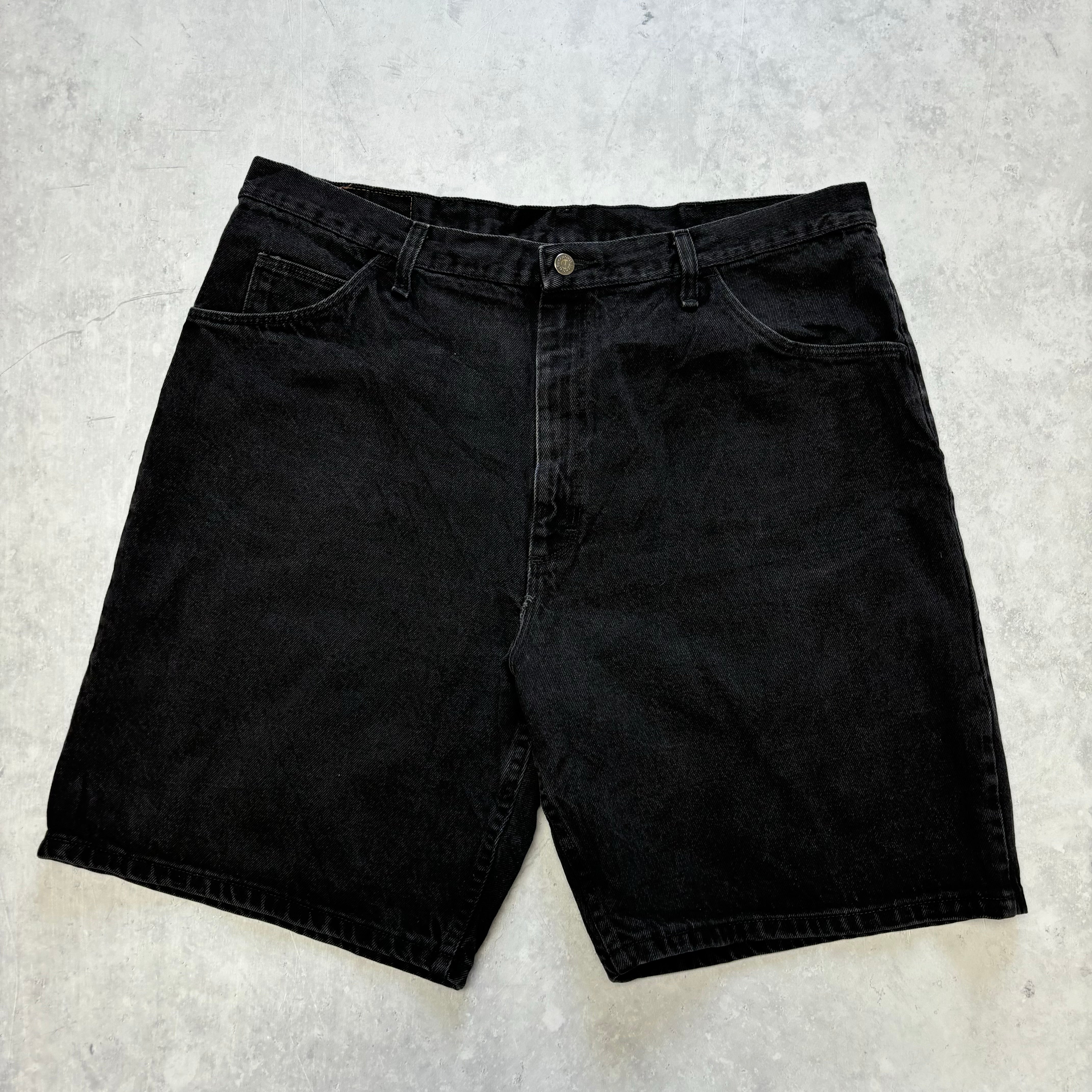 Vintage Wrangler Jorts W40 Mens Denim Shorts Black Baggy Relaxed Fit