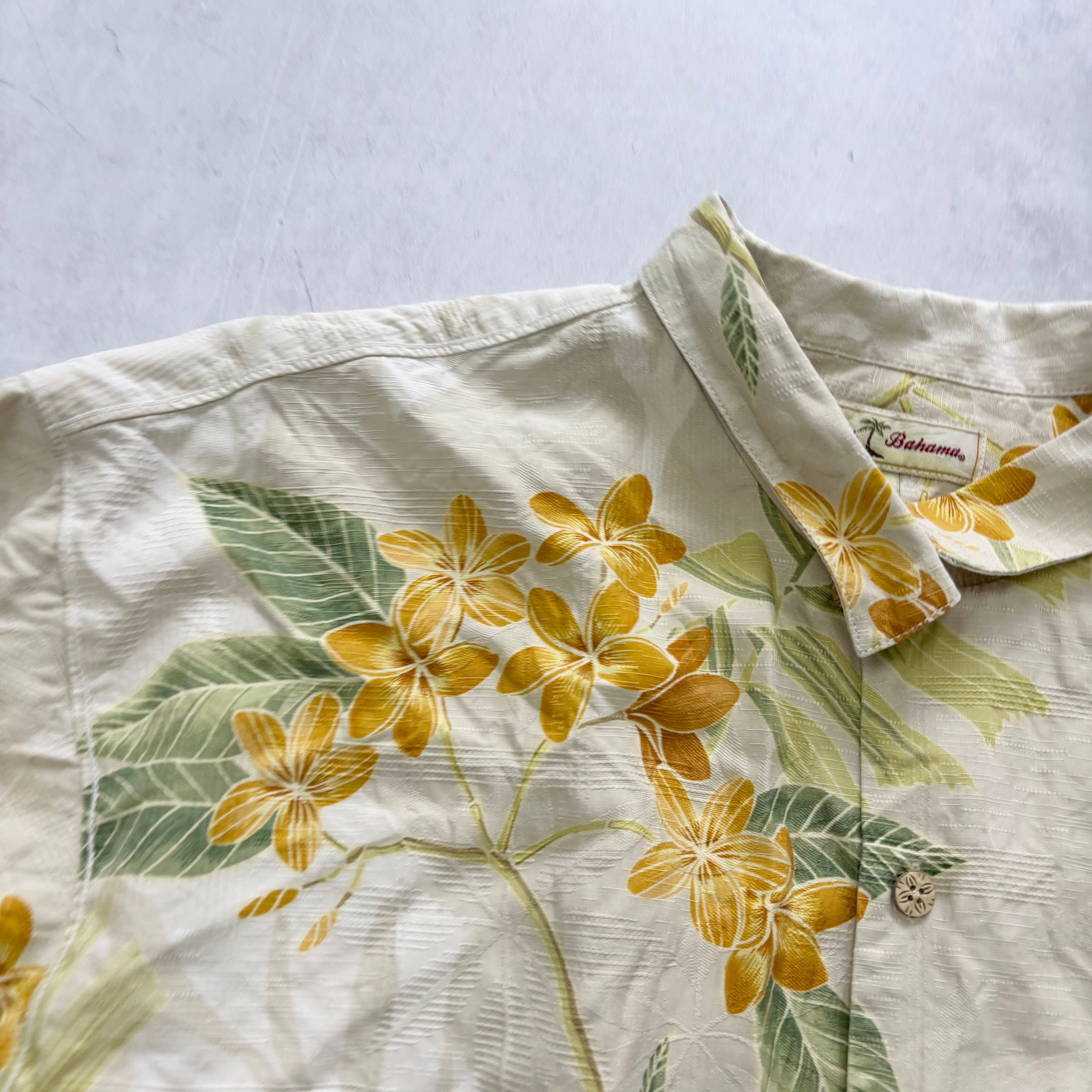 Vintage Hawaiian Shirt Mens XL Cream Floral Aloha Tommy Bahama Silk (E)
