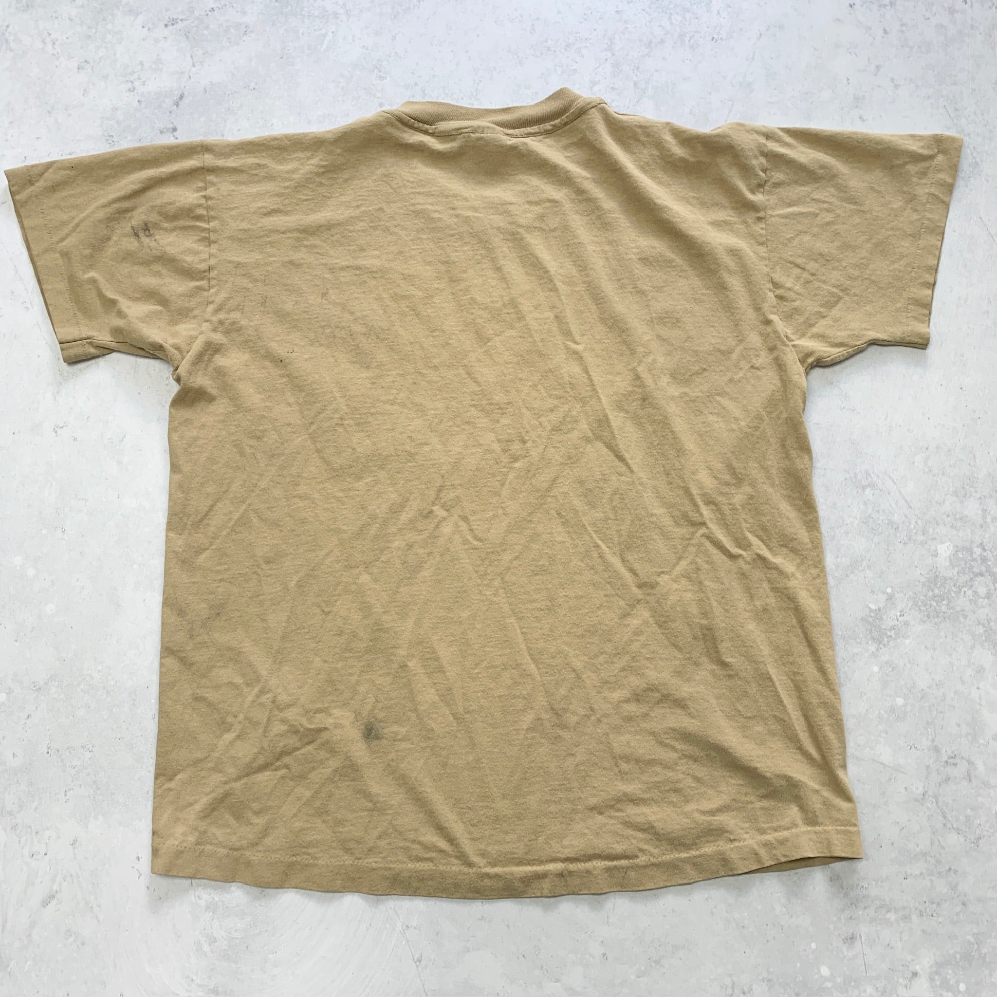 Vintage T Shirt Mens Medium Tan Beige Single Stitch Graphic Print 90s USA Wolves