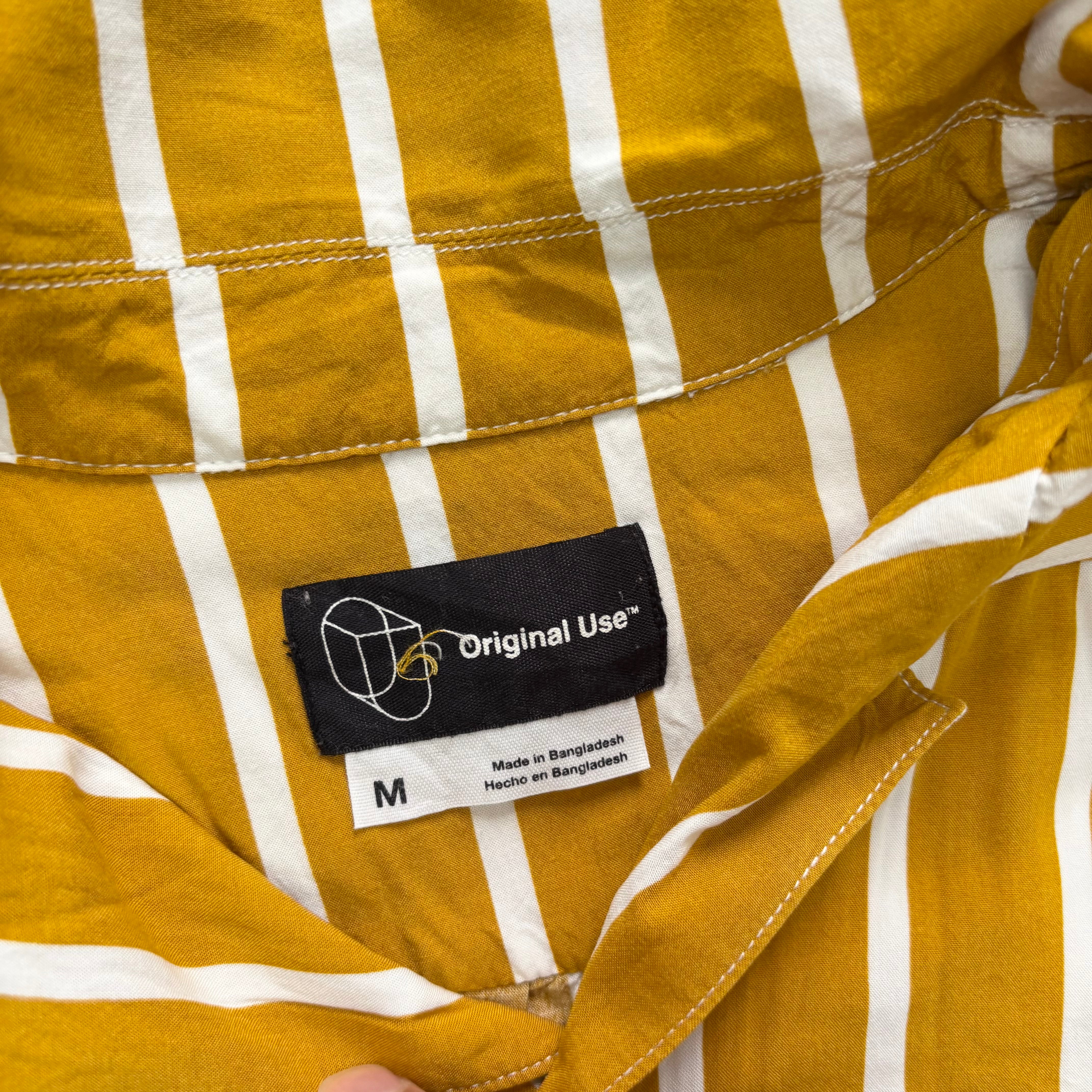 Mens Striped Shirt Medium Yellow Short Sleeve Rayon