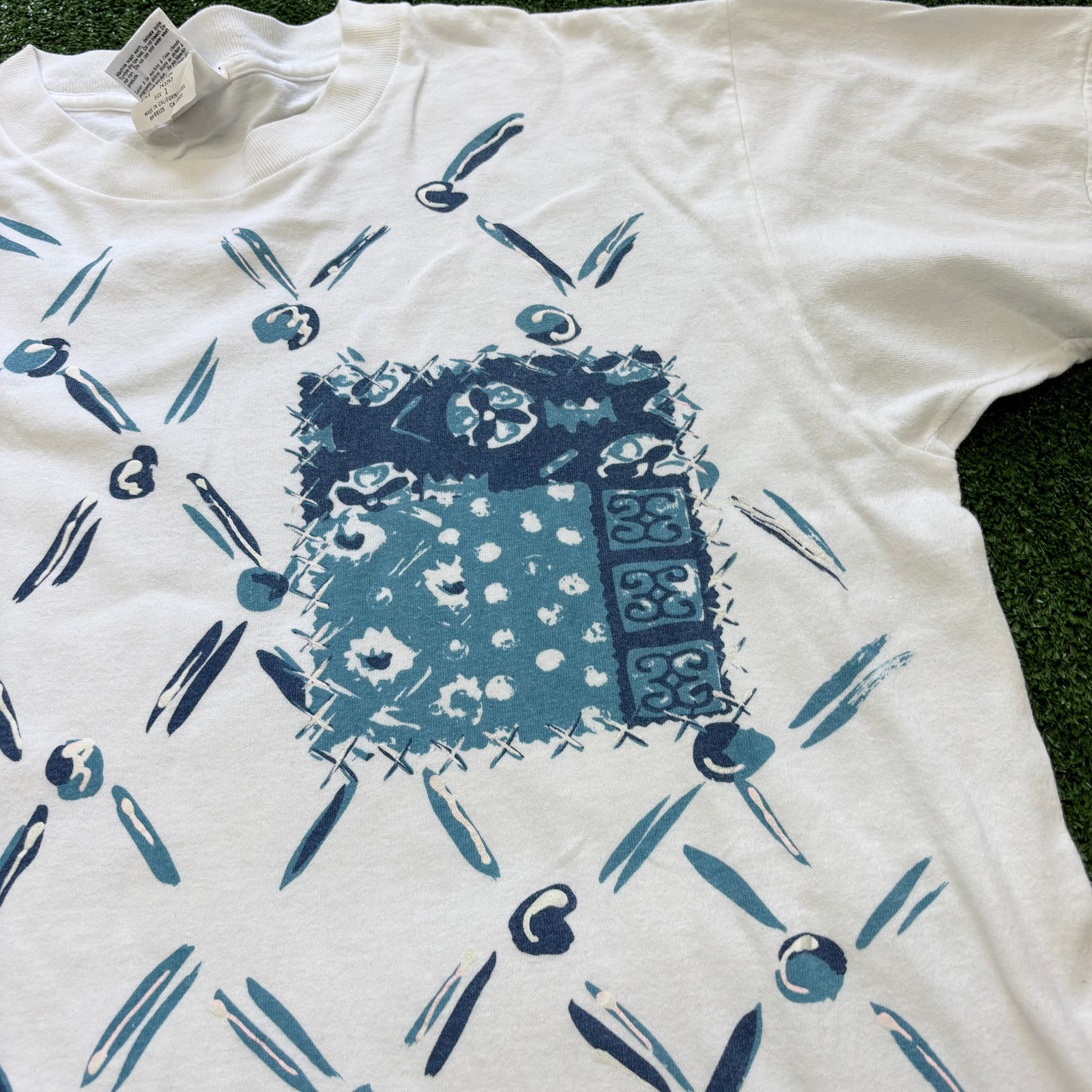 Vintage T Shirt Mens Large White Single Stitch Graphic Print 90s Art (E)