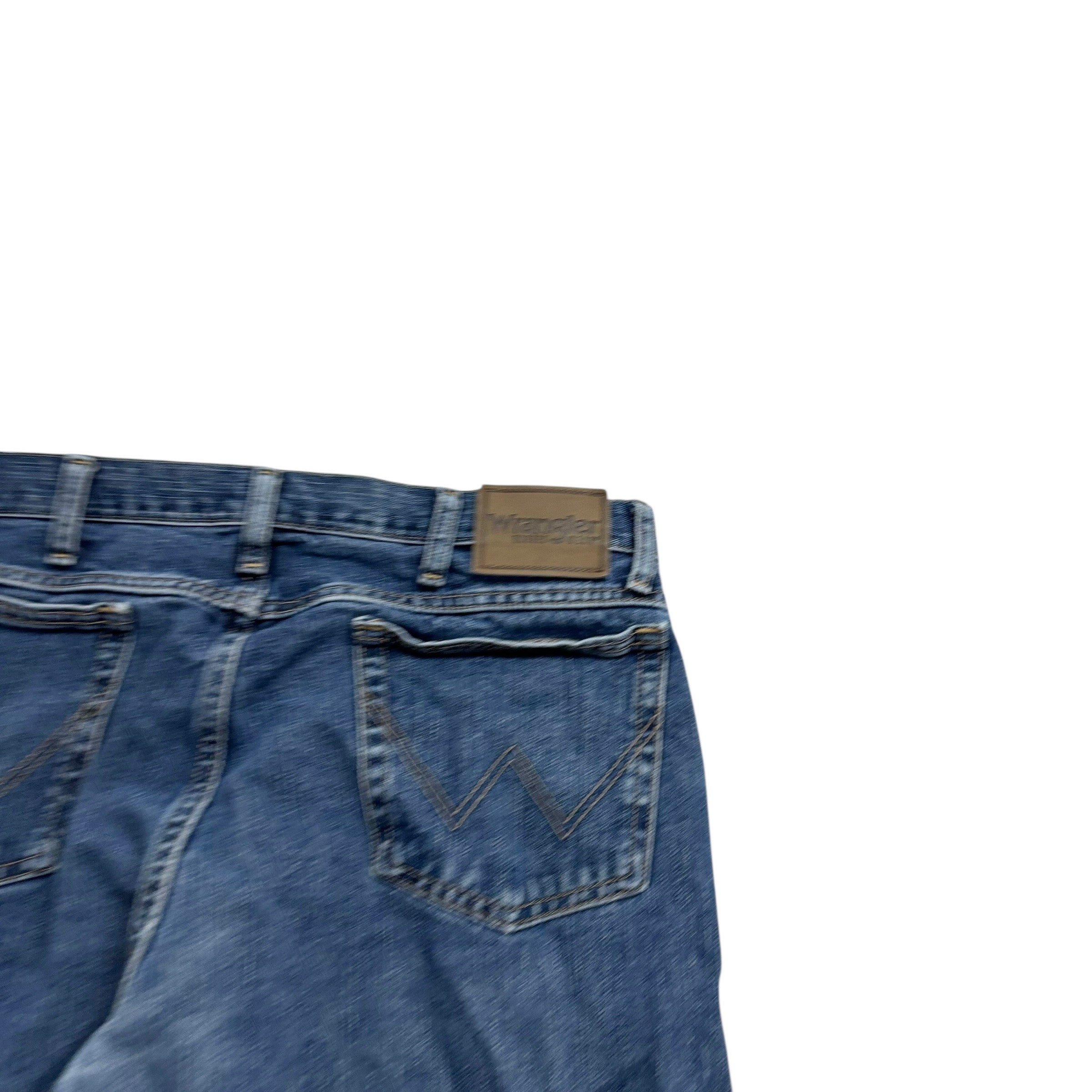 Wrangler Jeans W34 L30 Mens Mid Blue Relaxed Straight Fit Vintage Denim