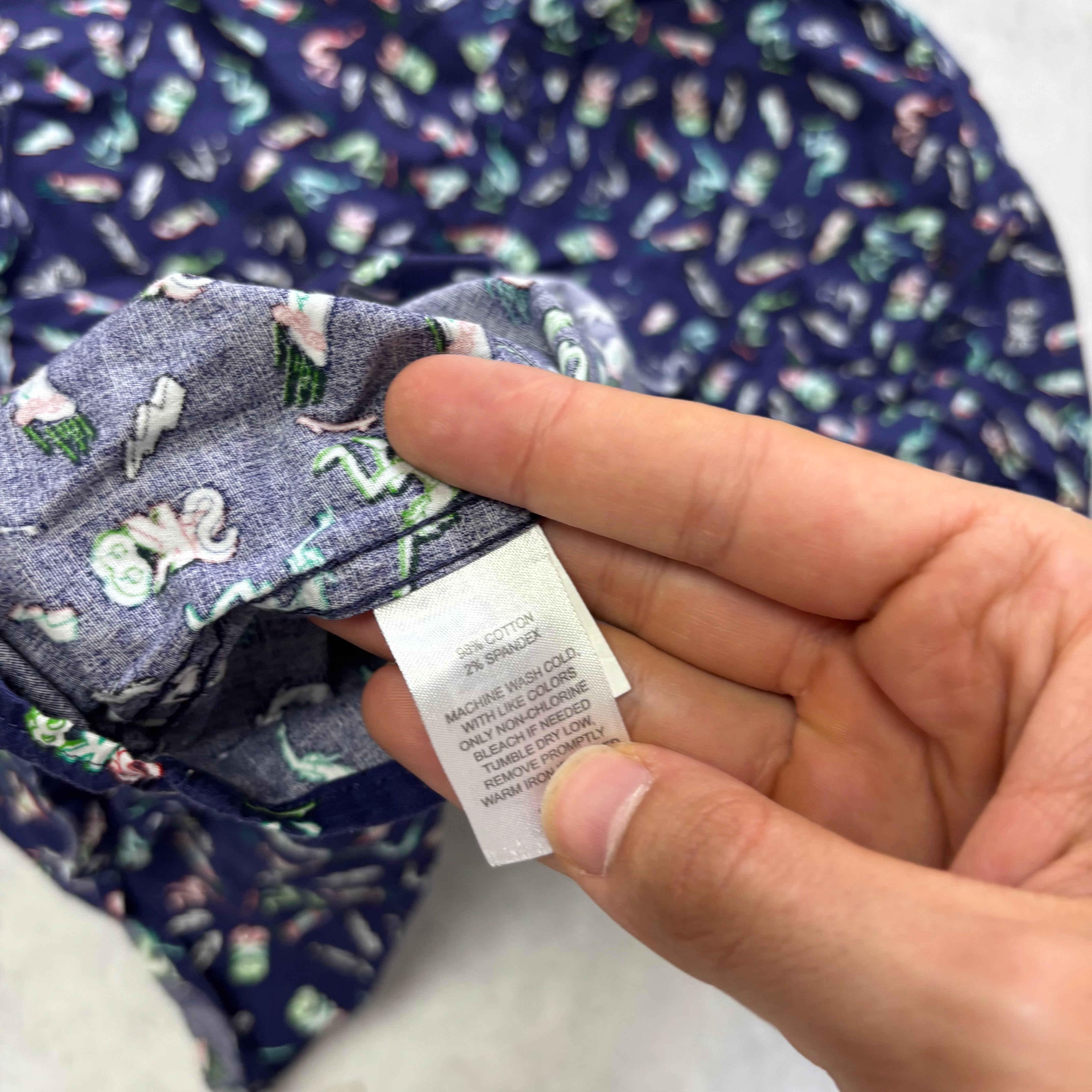 Hawaiian Shirt Mens Small Navy Blue Floral Aloha Short Sleeve Rayon (E)