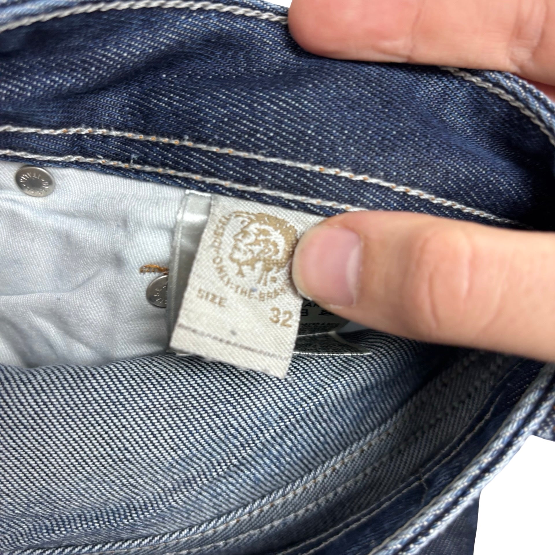 Diesel Larkee Jeans W32 L32 Mens Dark Blue Regular Straight Fit Denim (F)