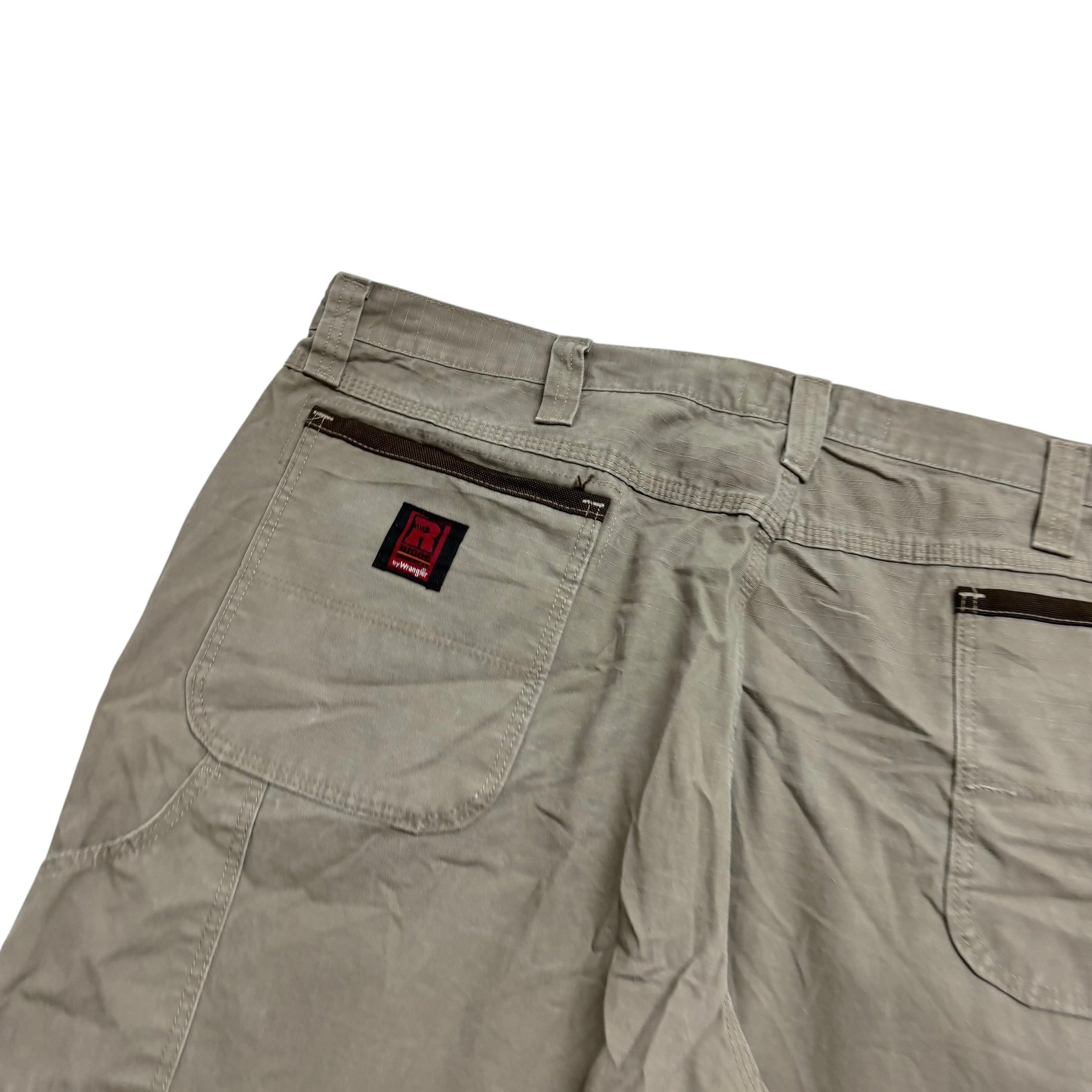 Wrangler Carpenter Pants W42 L32 Mens Beige Relaxed Straight Fit Trousers