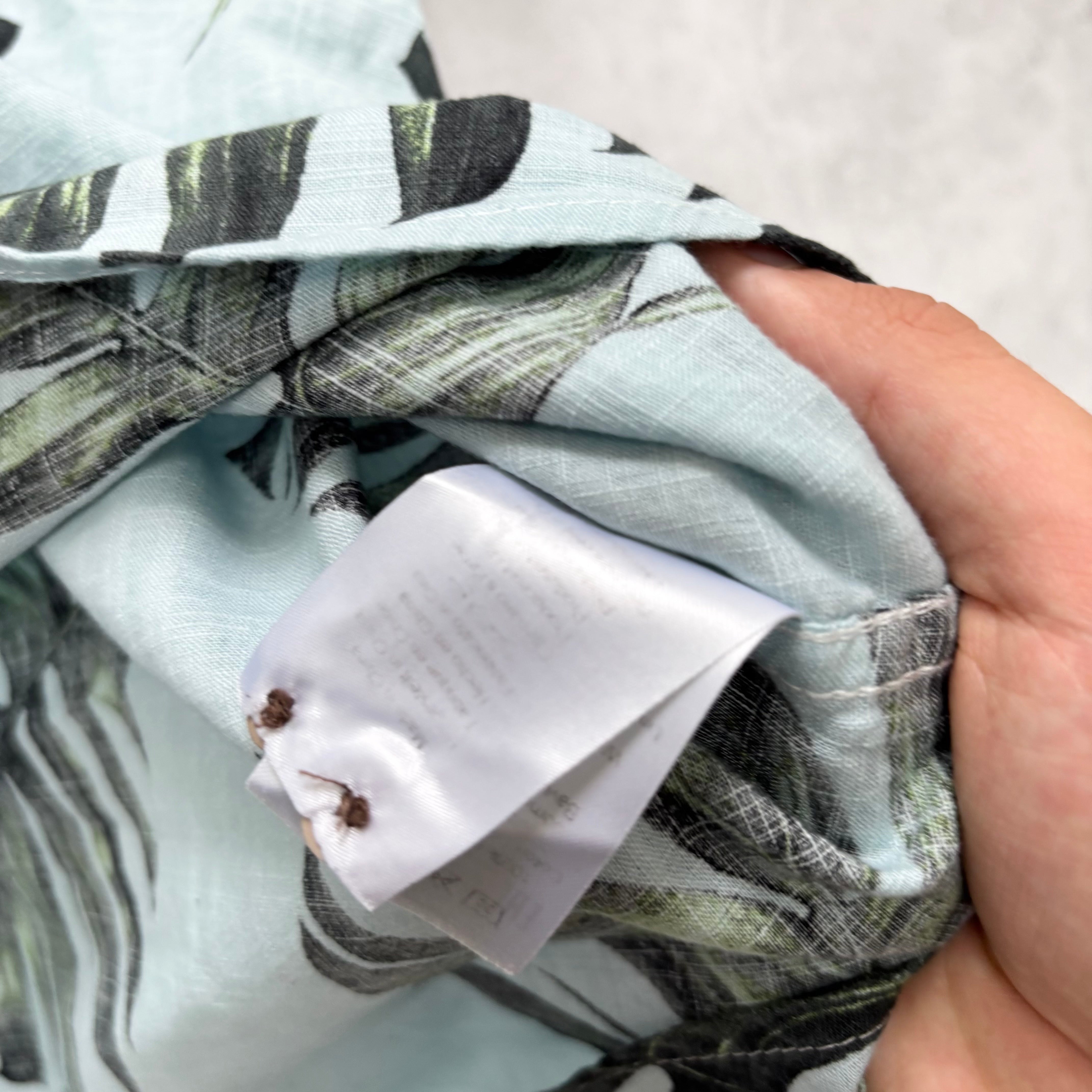 Hawaiian Shirt Mens XL Blue Floral Aloha Short Sleeve Cotton Slim Fit (E)