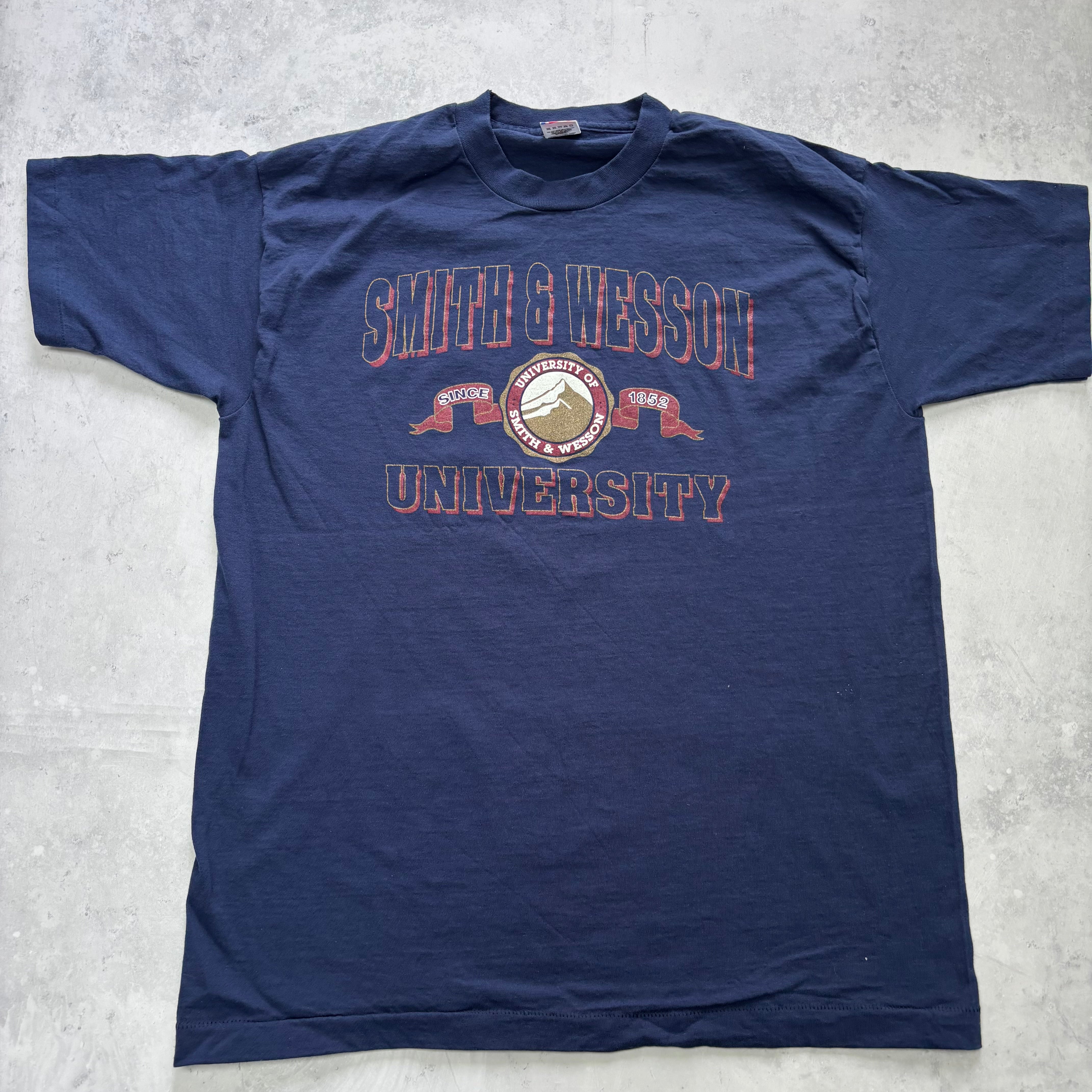 Vintage T Shirt Mens XL Navy Blue Single Stitch Graphic Print 90s College (E)