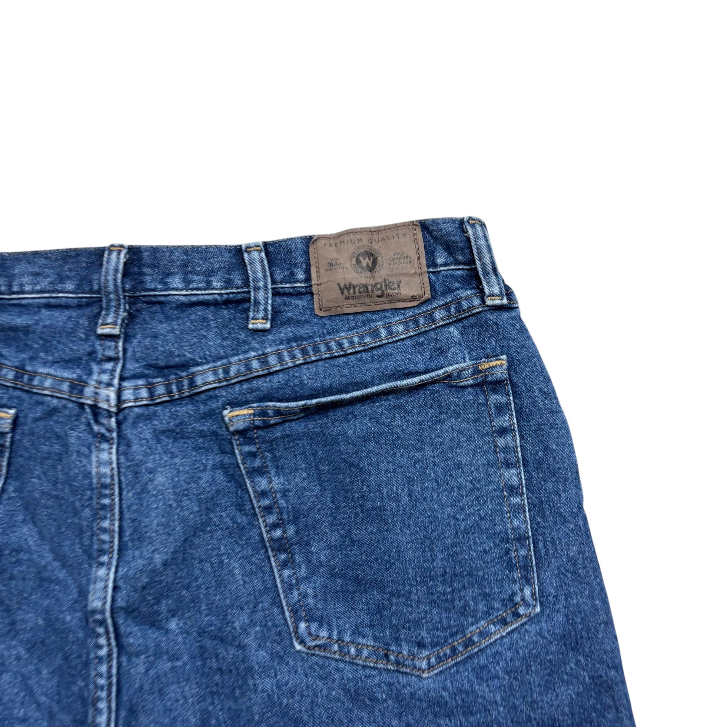 Wrangler Baggy Jorts W38 Mens Denim Shorts Mid Blue Relaxed Fit (E)