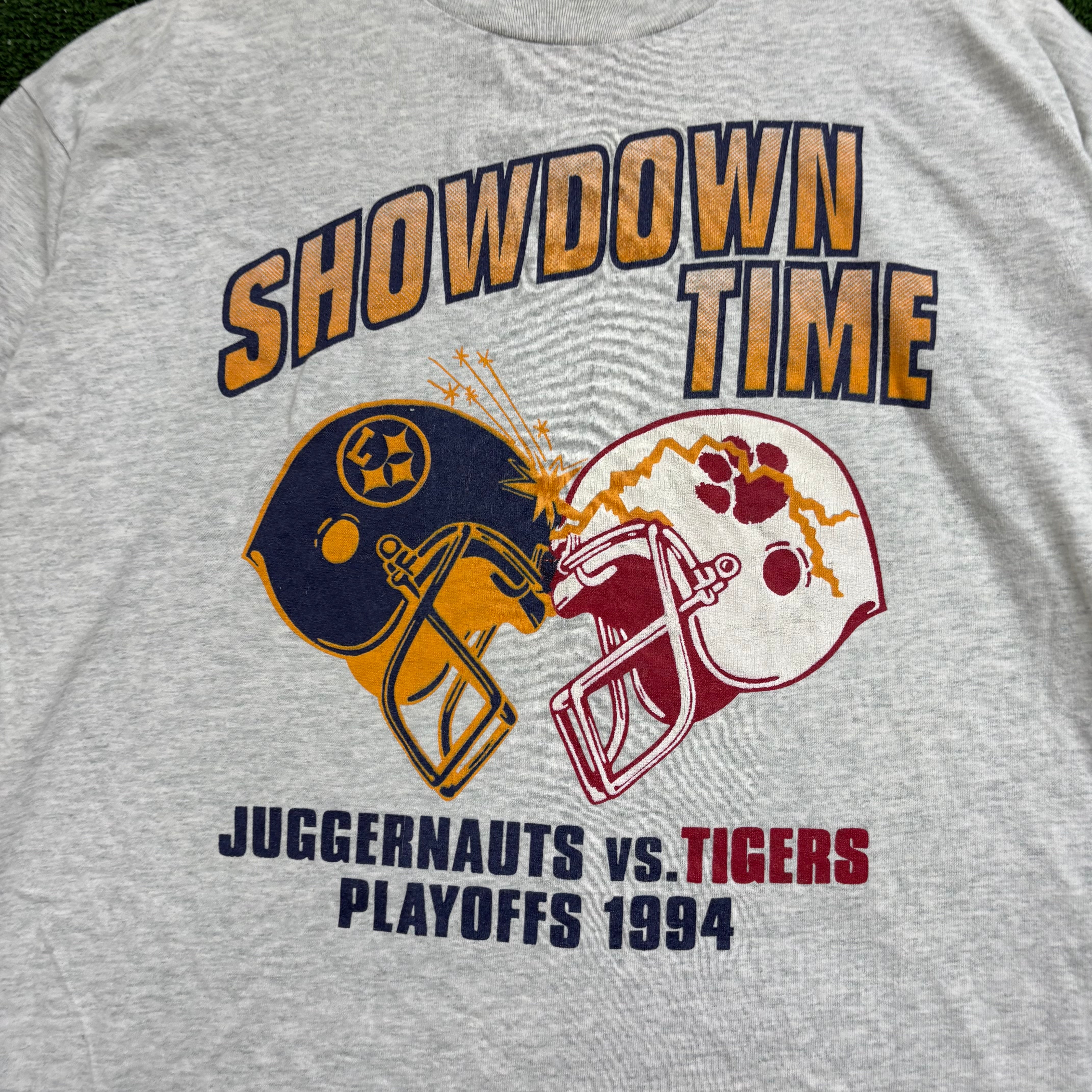 Vintage T Shirt Mens XL Grey Single Stitch Graphic Print 90s USA NFL FOTL (E)