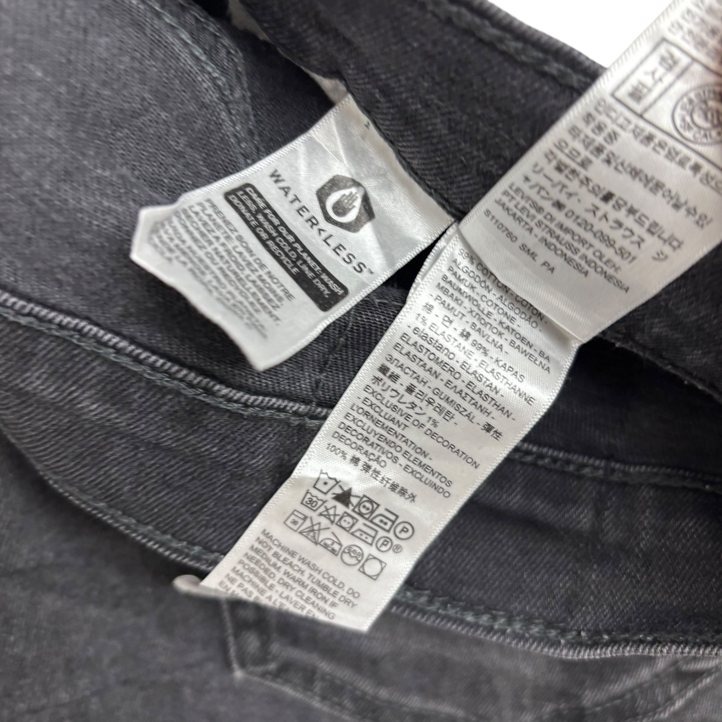 Levis 541 Jeans W36 L31 Mens Black Athletic Tapered Fit Stretch Denim