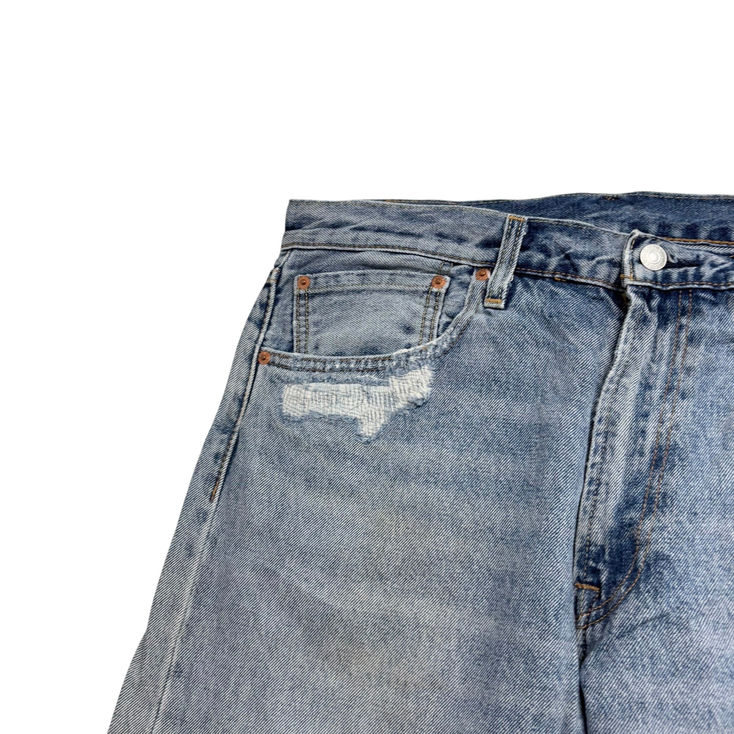 Levis 551Z Jeans W34 L32 Mens Light Blue Regular Straight Fit Premium Denim (F)