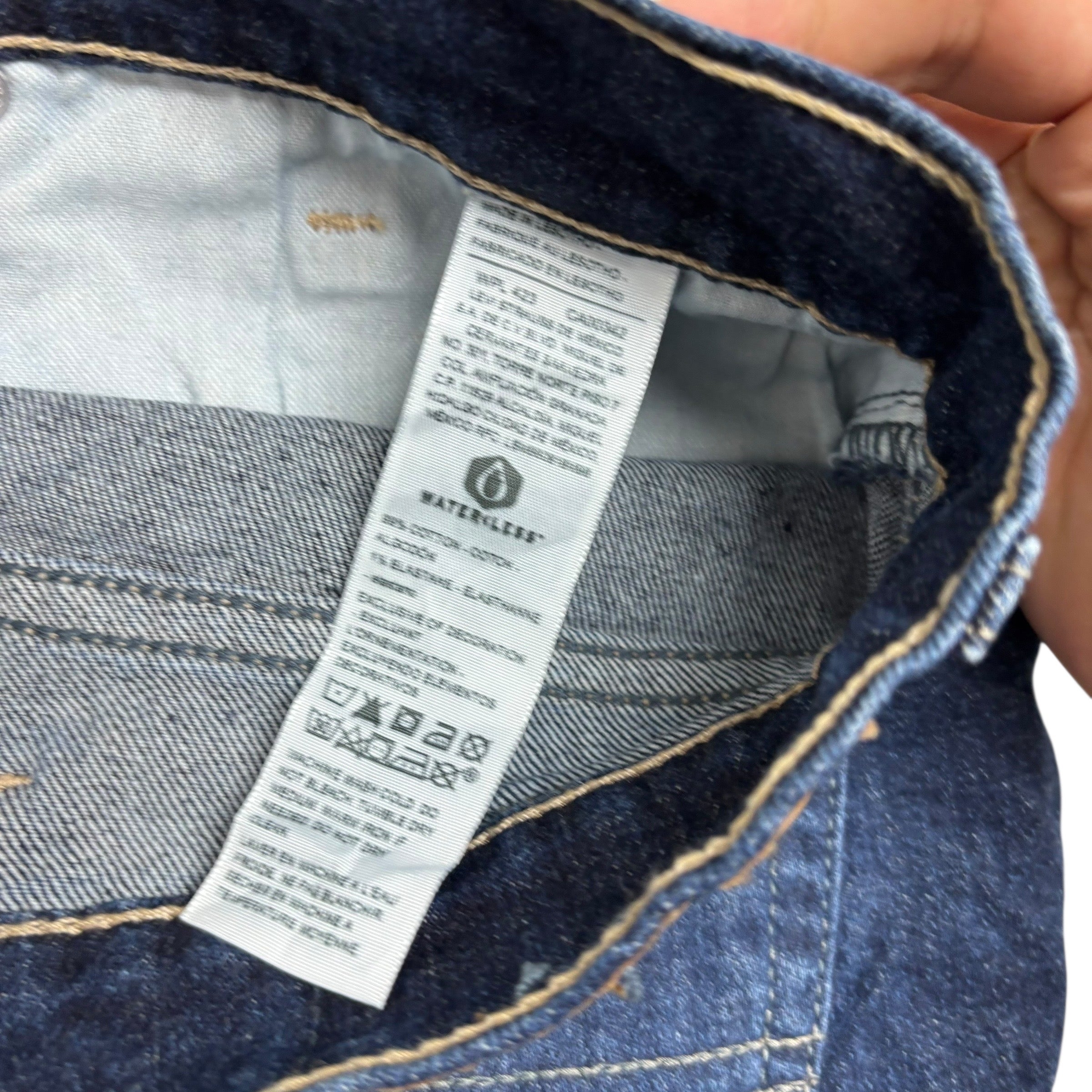 Levis Signature Jeans W44 L30 Mens Dark Blue Relaxed Straight Stretch Denim (E)