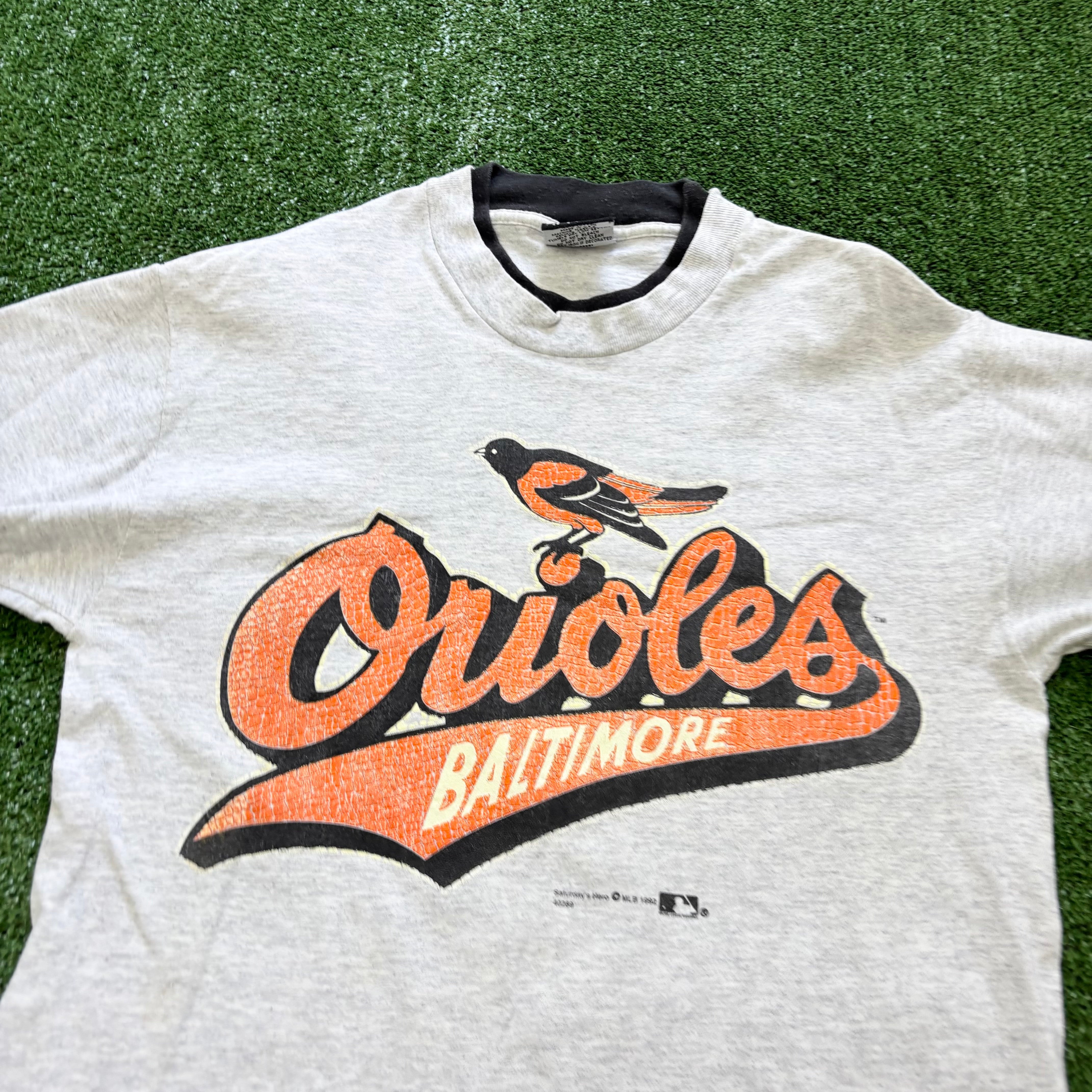 Vintage T Shirt Mens Small Grey Single Stitch Graphic Print 90s Baseball