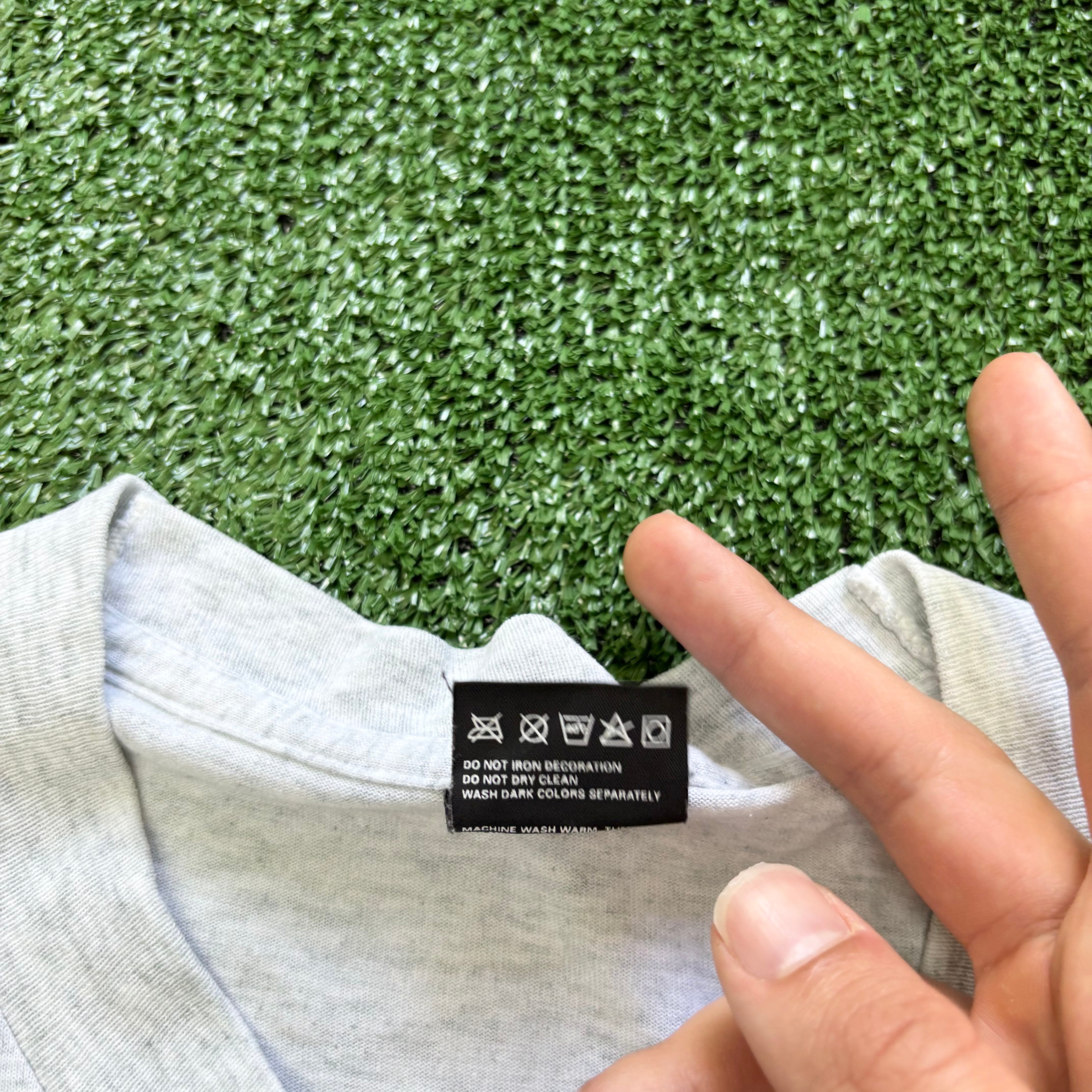 Vintage T Shirt Mens Medium Grey Single Stitch Graphic Print 90s USA (E)