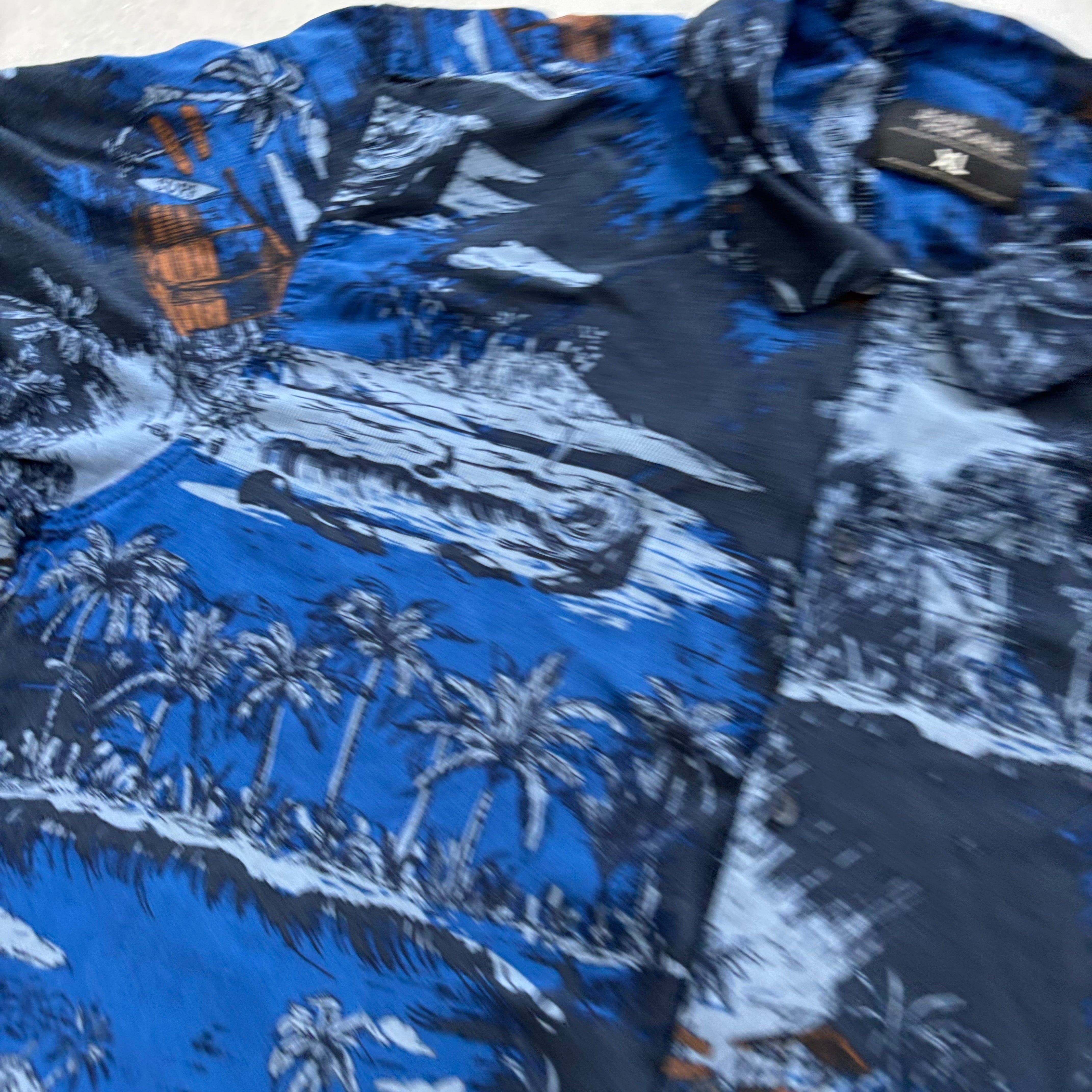 Hawaiian Shirt Mens XL Blue Floral Aloha Short Sleeve Slim Fit Viscose (E)