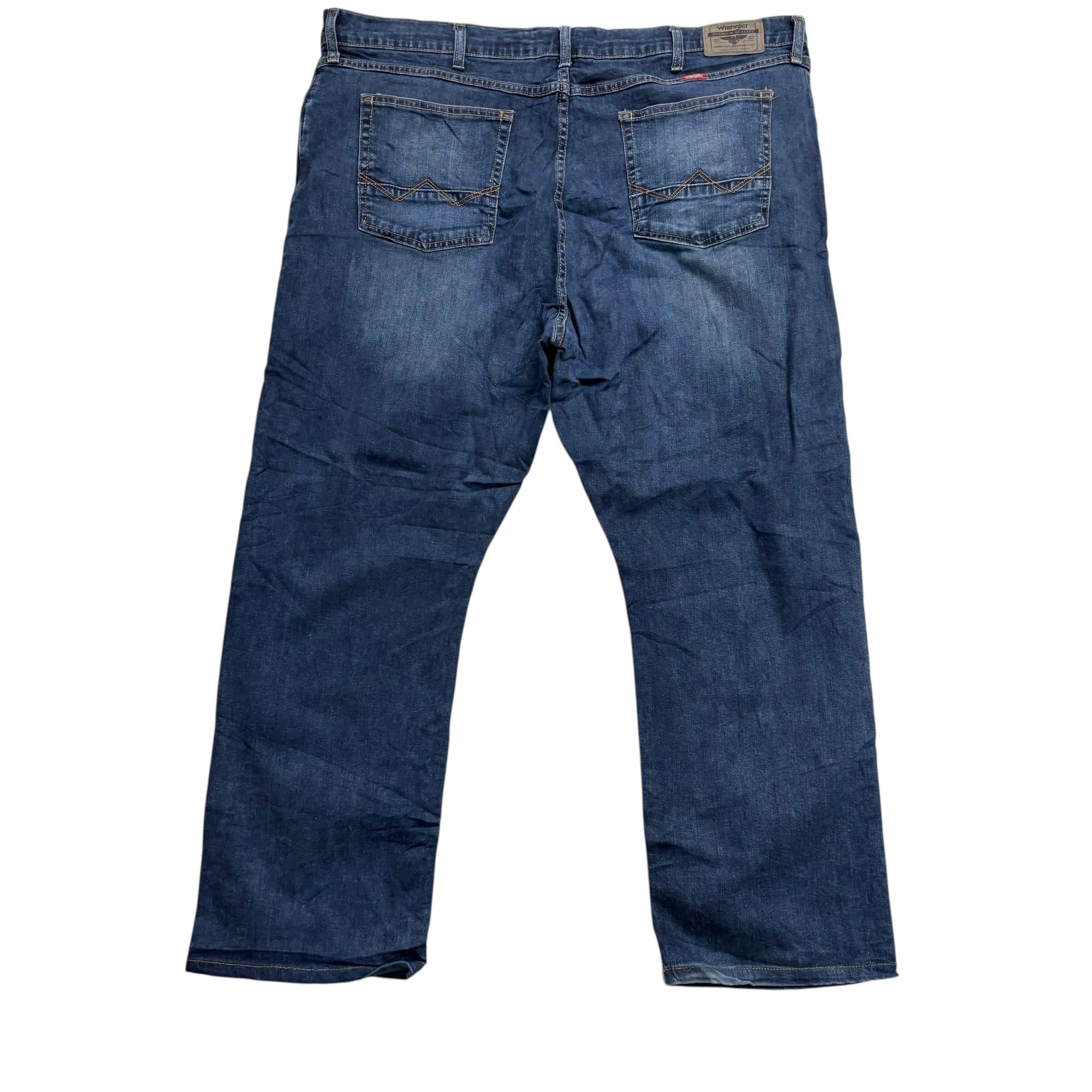 Wrangler Jeans W44 L29 Mens Dark Blue Relaxed Bootcut Fit Stretch Denim (E)