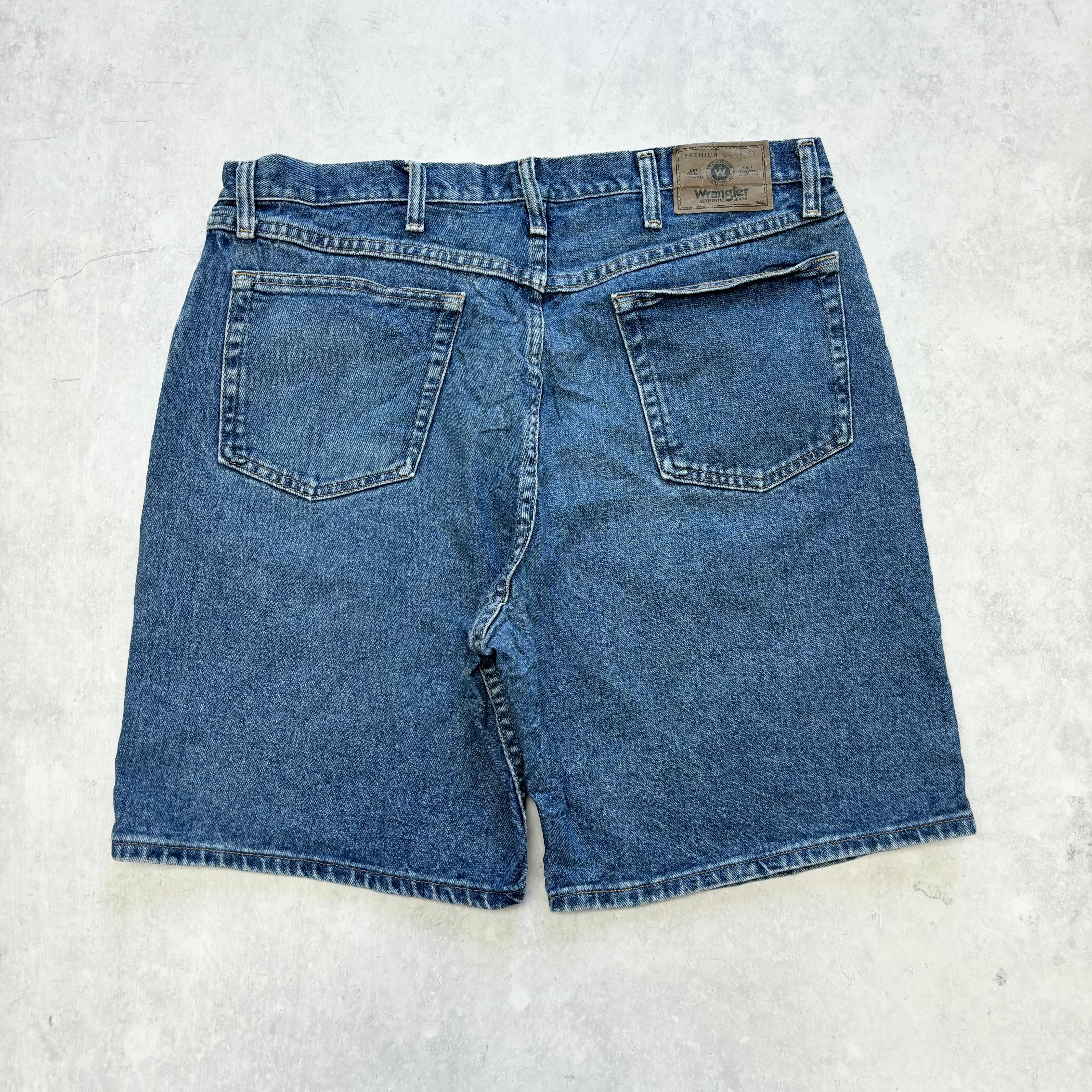 Vintage Wrangler Jorts W36 Mens Denim Shorts Mid Blue Baggy Relaxed Fit