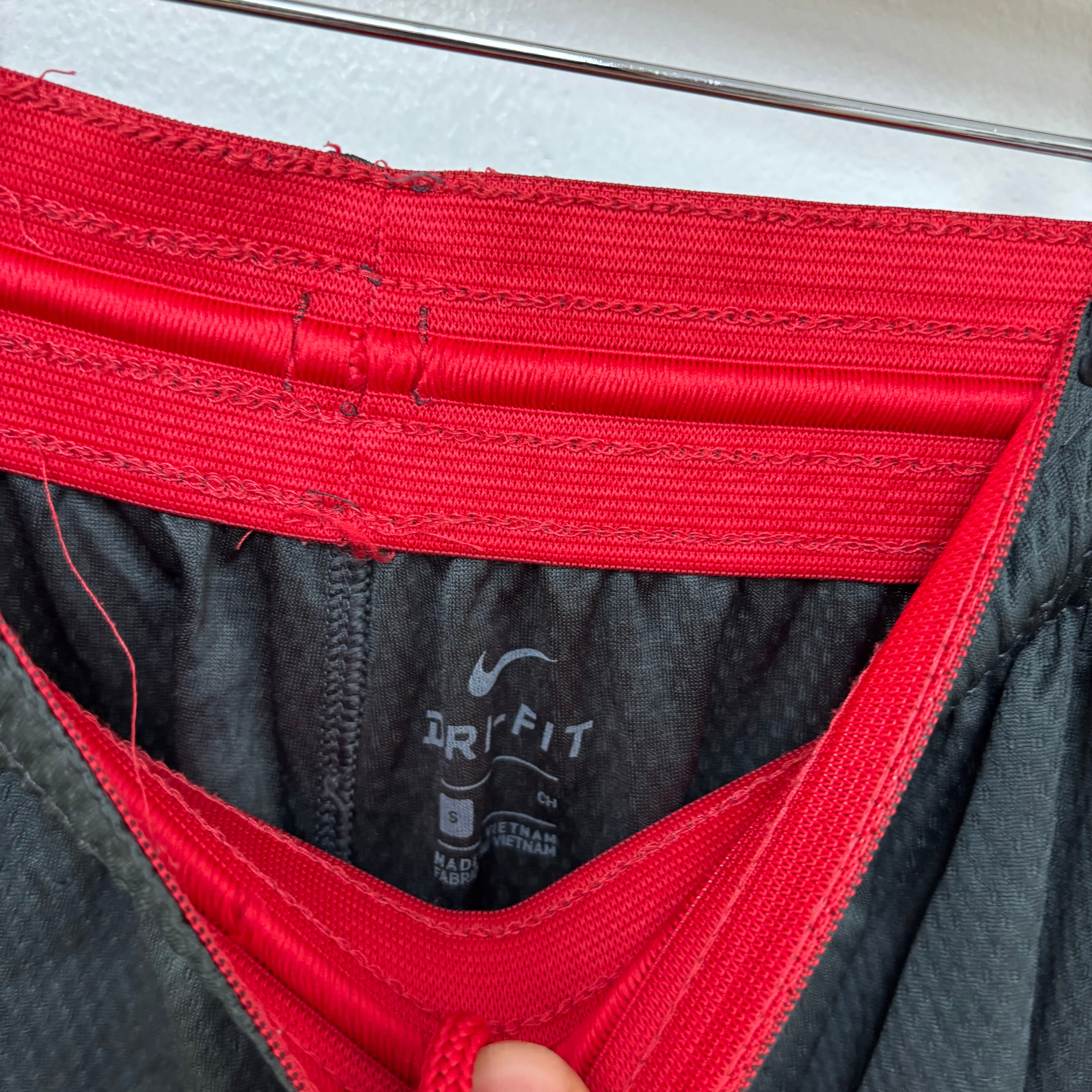 Nike Shorts Mens Small Grey Dri Fit Running Sports Gym Athletic Pockets (E)