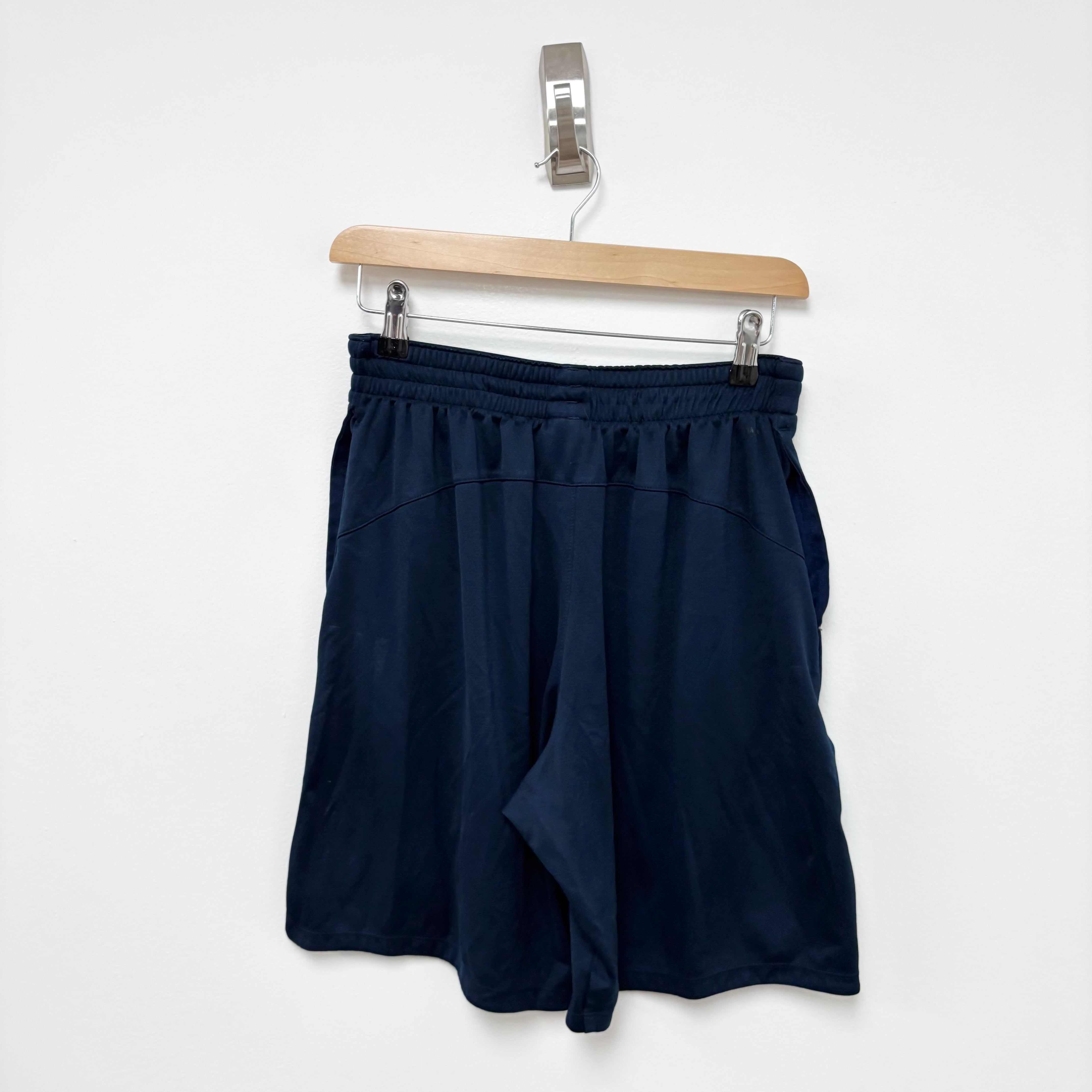 Adidas Shorts Mens Medium Navy Blue Sports Running Gym Athletic Pockets