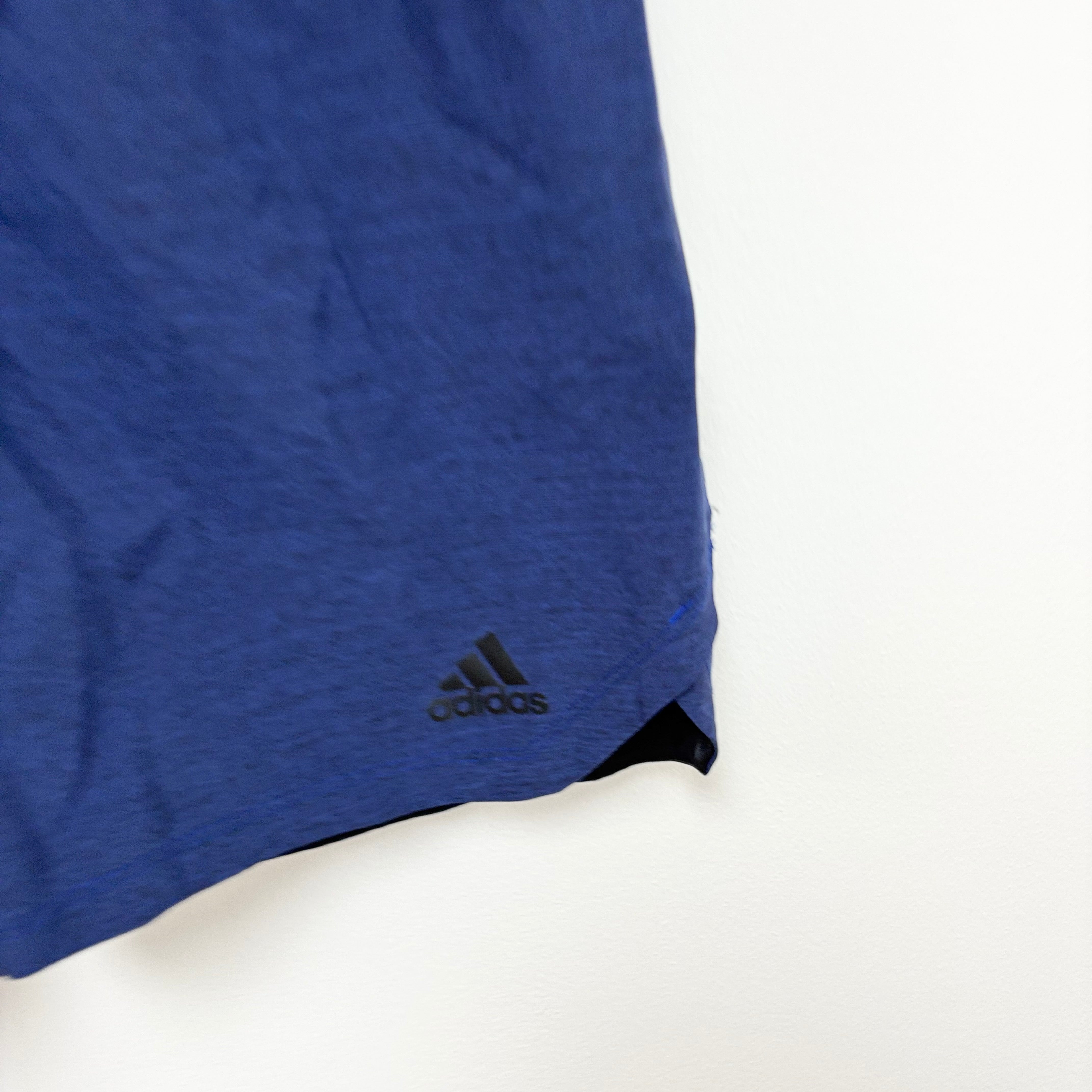 Adidas Shorts Mens Medium Navy Blue Sports Running Gym Athletic Pockets (E)
