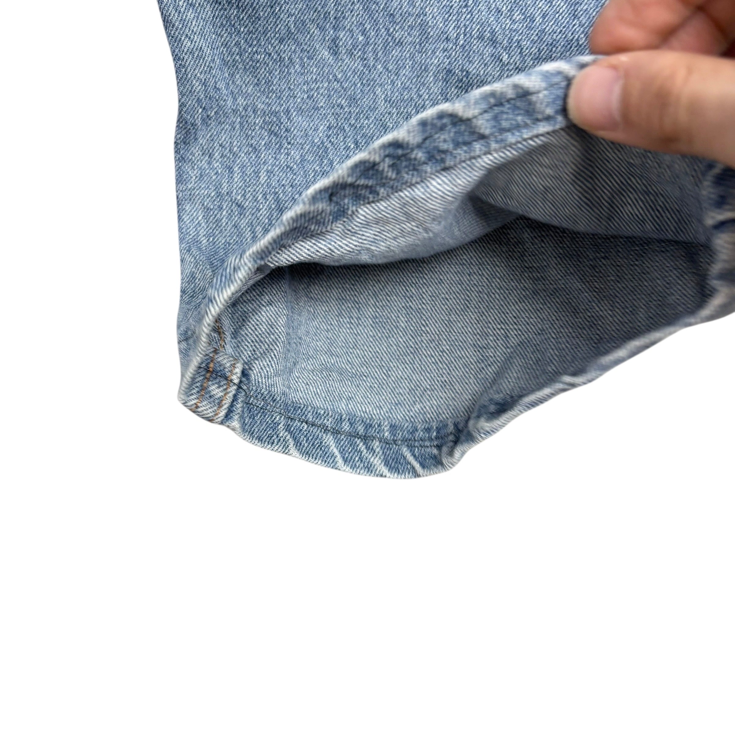 Levis 550 Jeans W42 L30 Mens Light Blue Relaxed Straight Made In USA Vintage (F)