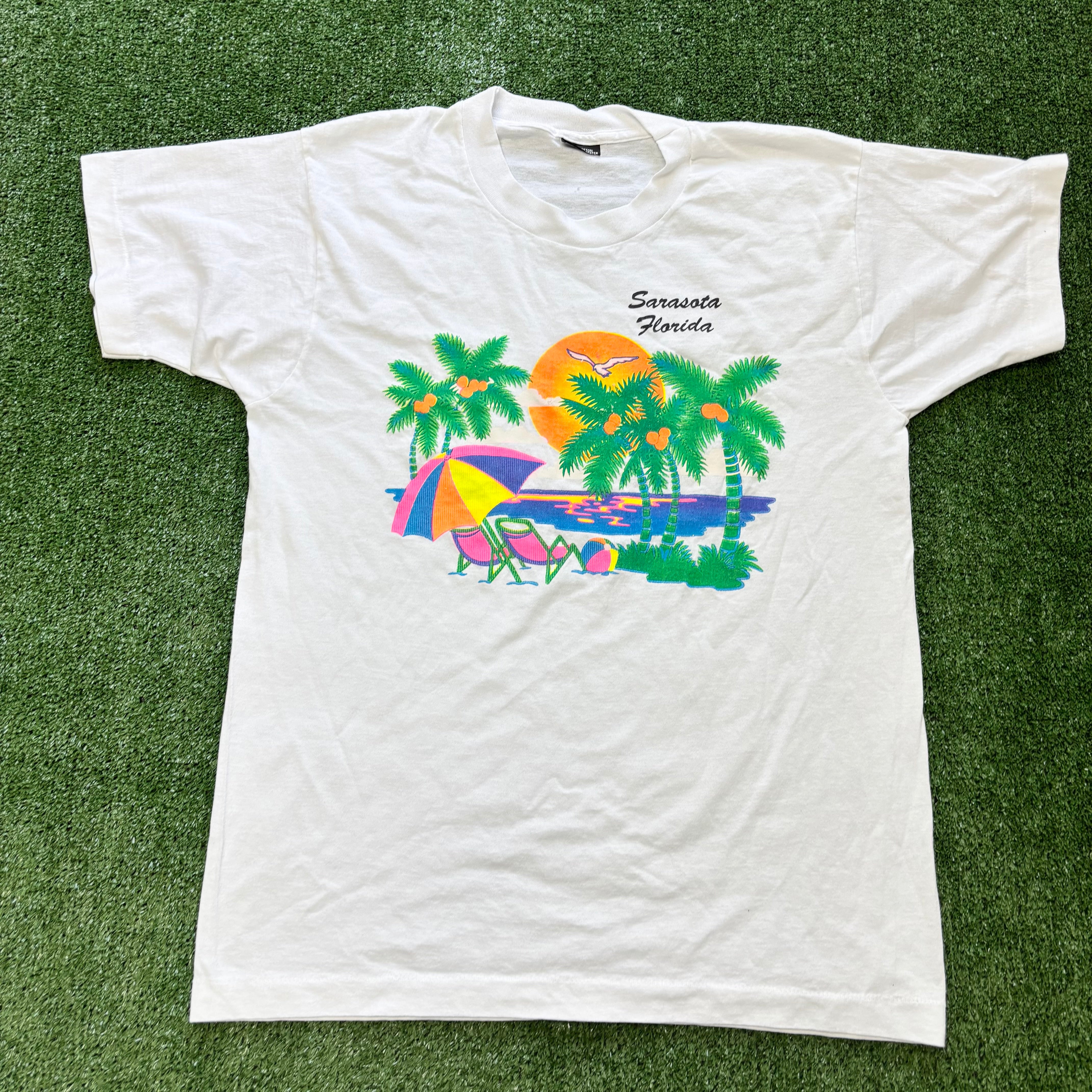 Vintage T Shirt Mens Medium White Single Stitch Graphic Print 90s Tourist (E)