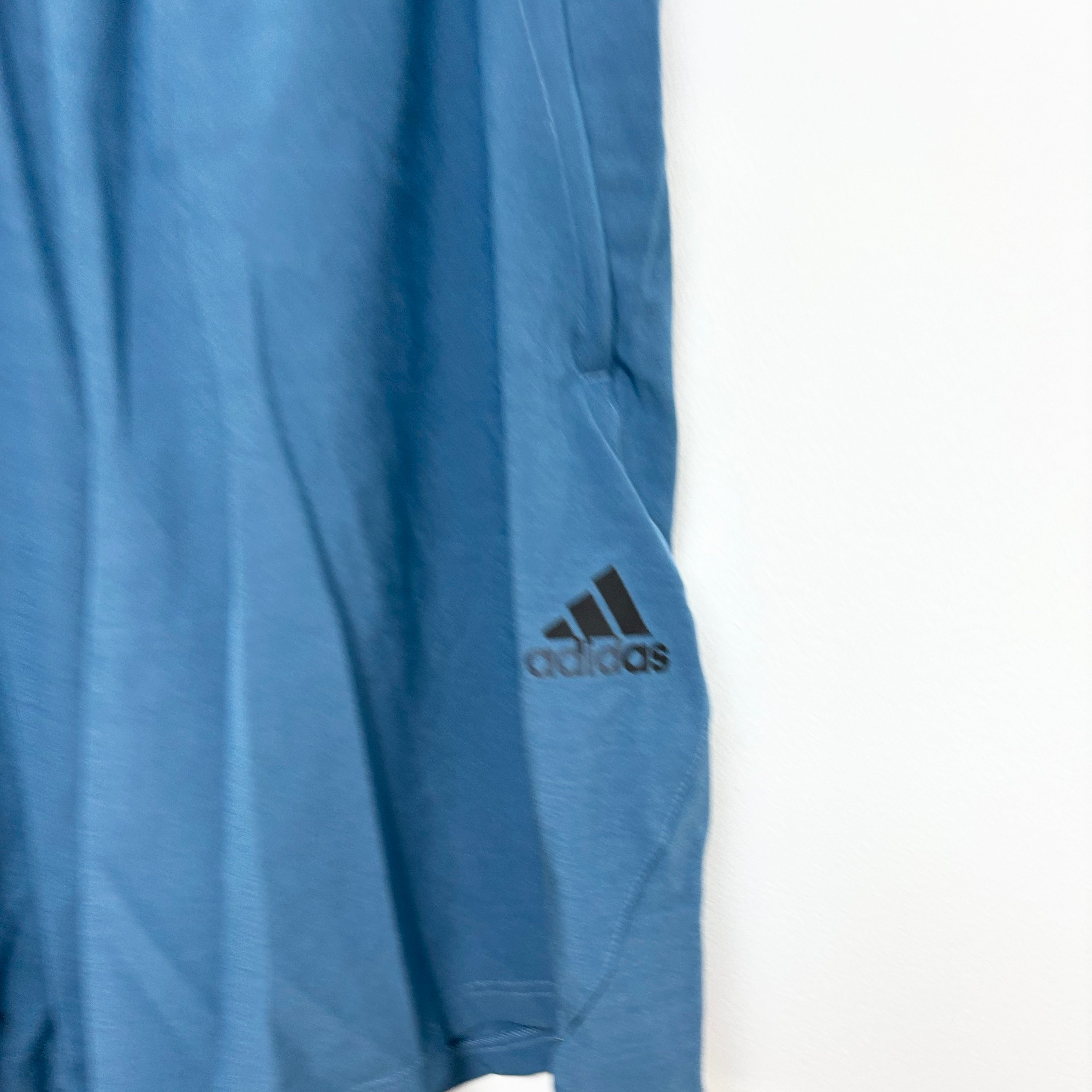 Adidas Shorts Mens Large Blue Sports Running Gym Athletic Pockets