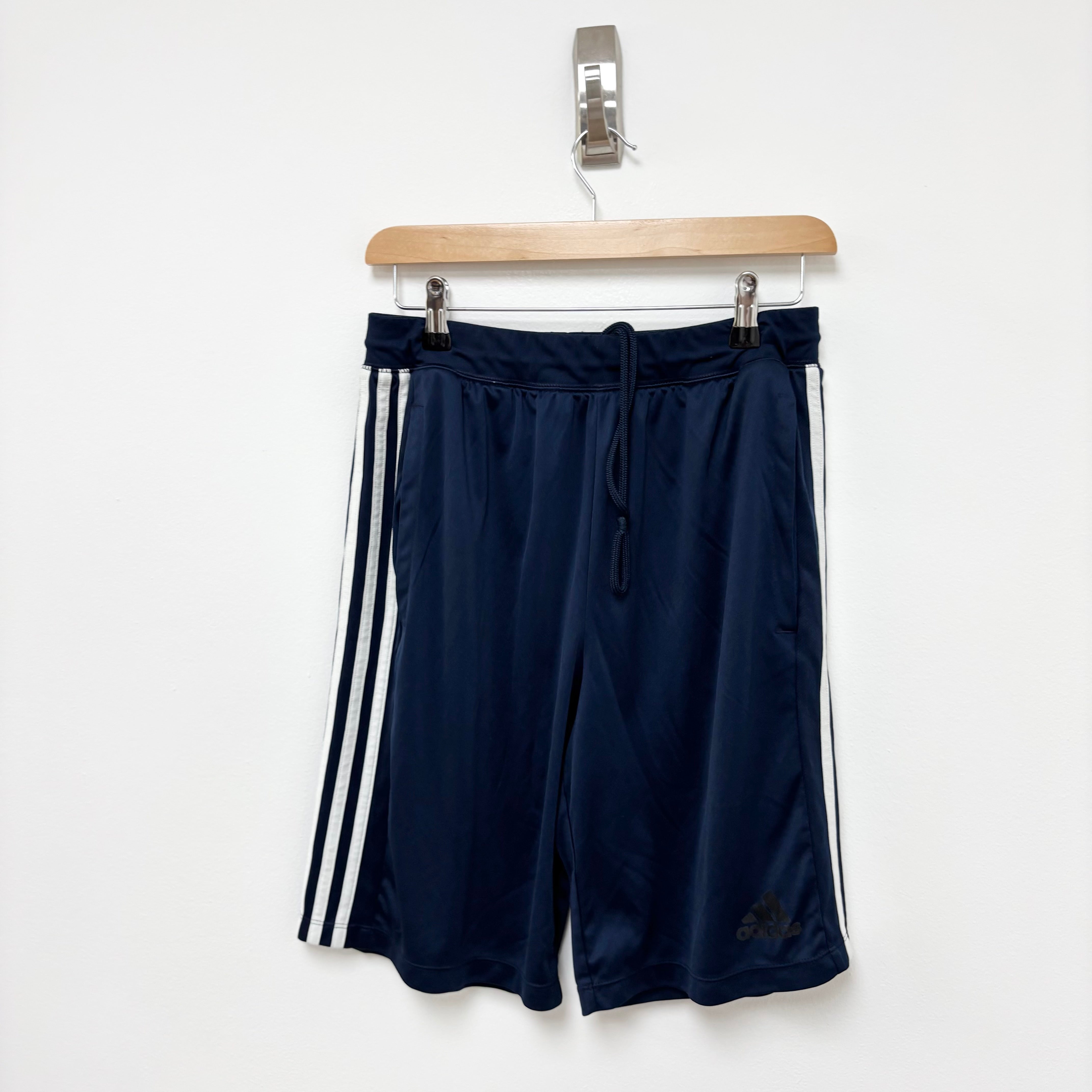Adidas Shorts Mens Medium Navy Blue Sports Running Gym Athletic Pockets (E)
